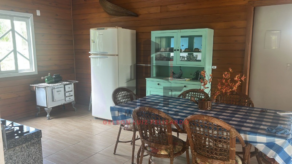Chacara a venda em itapema/sc sendo 1100m² área privativa, c