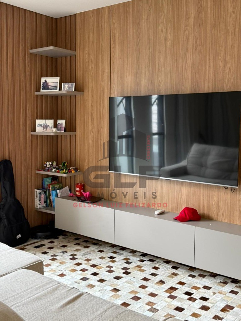 APARTAMENTO DE ALTO PADRÃO À VENDA EM MEIA PRAIA ? ITAPEMA/SC, com 125m² área privativa sendo 3 suítes, 2 vagas de garagem, lazer completo