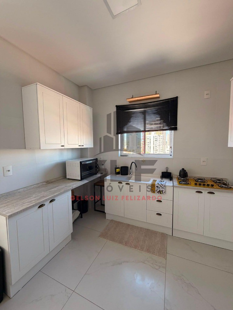 Apartamento a venda em Porto Belo/SC com 91,20m² área privativa sendo 2 suítes 2 vagas de garagem área de lazer completa