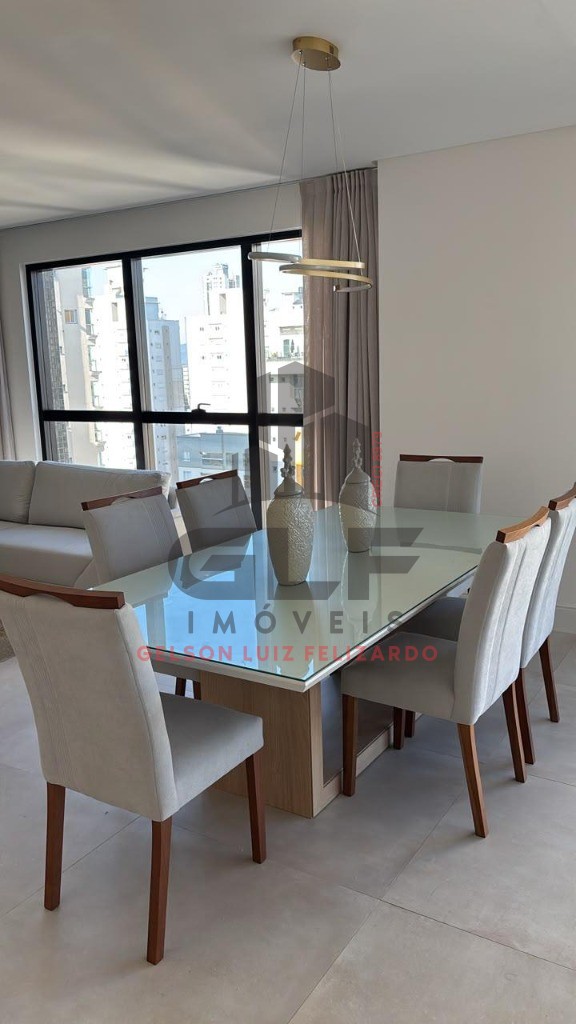 Apartamento a venda em Itapema/SC bairro Meia Praia, com 132,90m² área privativa sendo 3 suítes, 2 vagas de garagem, lazer completo