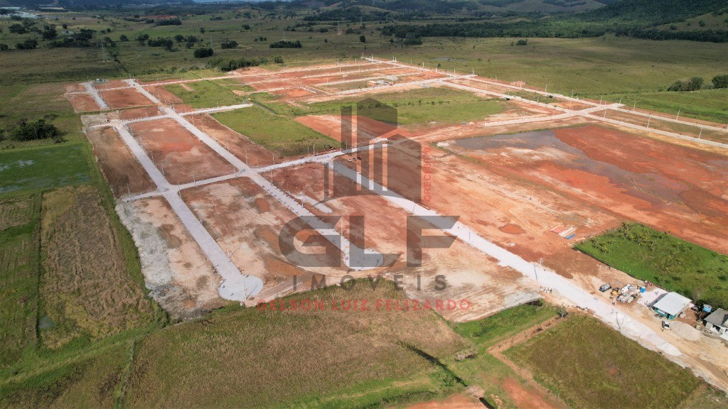 Dois Terrenos à venda no Loteamento Sonho Real no Bairro Sertão do Trombudo na cidade de Itapema/sc, com 200 m² cada. Aceita financiamento bancário.