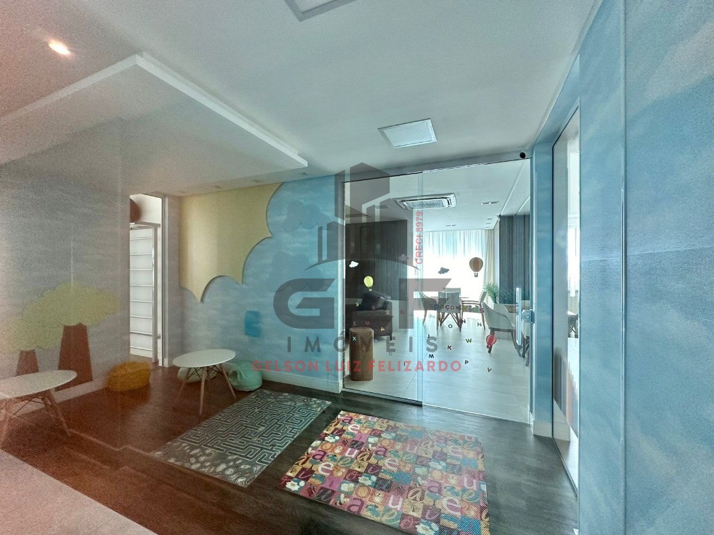 Vende se apartamento pronto em Itapema/SC bairro Centro, com 117m² área privativa sendo 3 dormitórios 3 vagas de garagem lazer completo