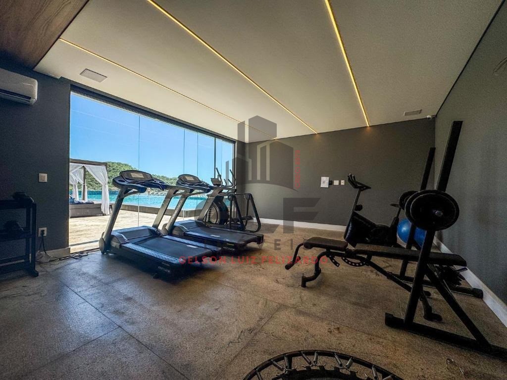 Apartamento a venda no Blue Hotel em Itapema/SC bairro Ilhota, com 50m² área privativa sendo 1 suíte, 1 vaga de garagem, área de lazer com Piscina