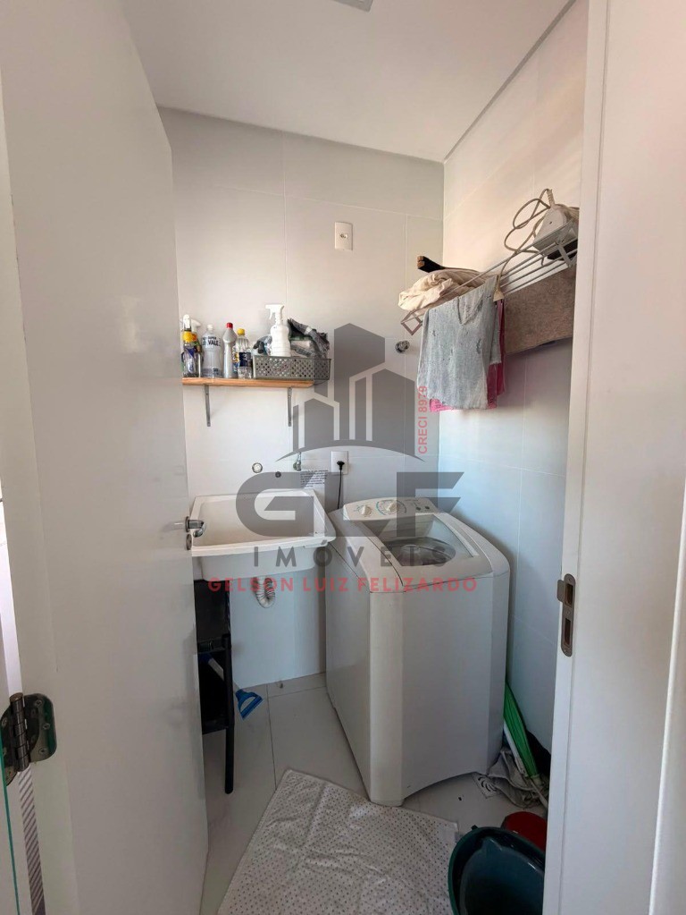 Apartamento a venda em Porto Belo/SC com 91,20m² área privativa sendo 2 suítes 2 vagas de garagem área de lazer completa