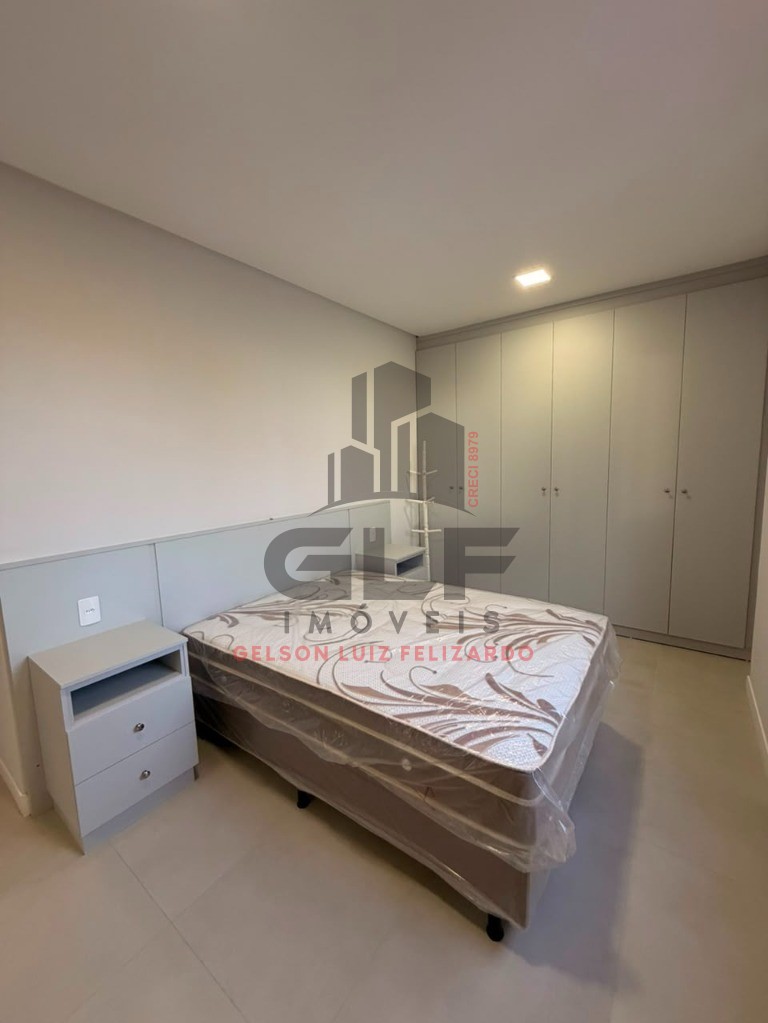 Apartamento A venda em Porto Belo/SC com 64m² área privativa sendo 1 suíte, 1 vaga de garagem, bem localizado