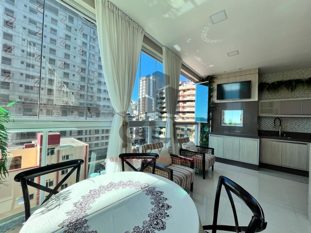 Apartamento pronto em Itapema/SC bairro Meia Praia, com 200m² área privativa sendo 4 suítes 3 vagas de garagem, lazer completo