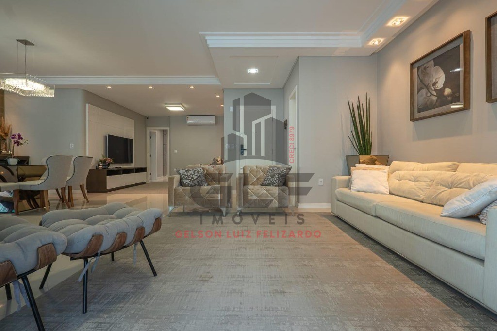 Apartamento a venda em Itapema/SC bairro Meia Praia, com 260,78m² área privativa sendo 4 suítes 2 vagas de garagem 5 banheiros, área de lazer completa
