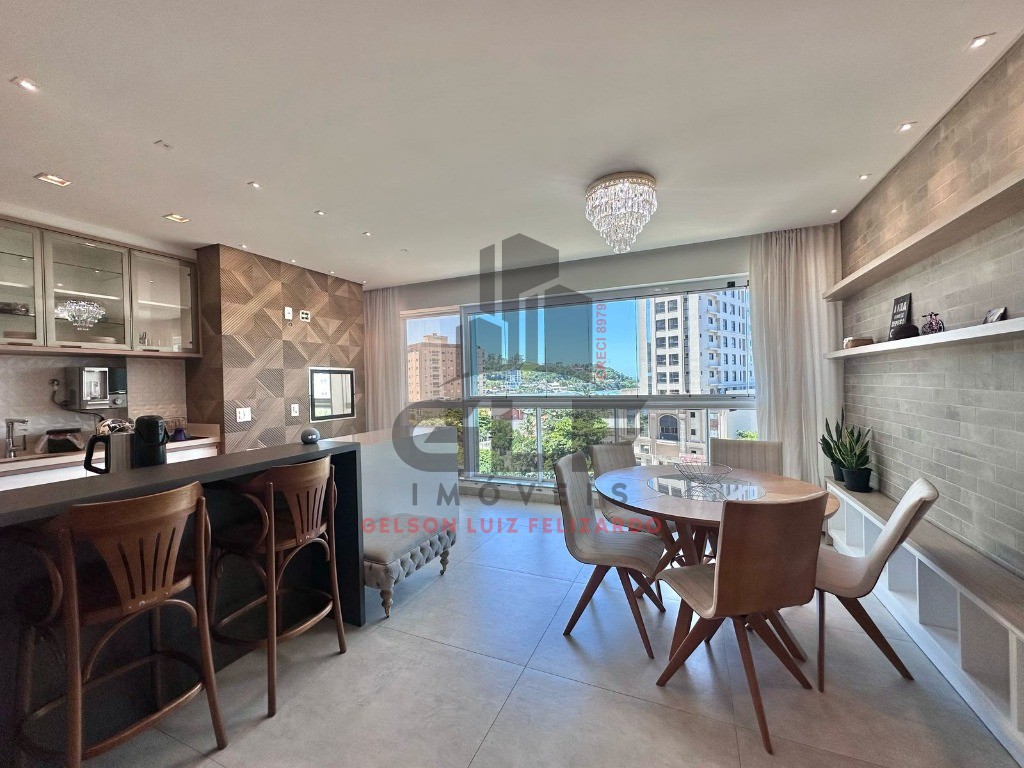 Vende se apartamento pronto em Itapema/SC bairro Centro, com 117m² área privativa sendo 3 dormitórios 3 vagas de garagem lazer completo