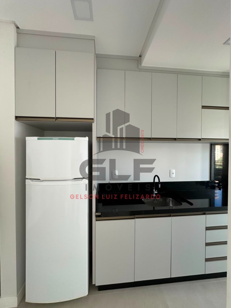 Apartamento A venda em Porto Belo/SC com 64m² área privativa sendo 1 suíte, 1 vaga de garagem, bem localizado