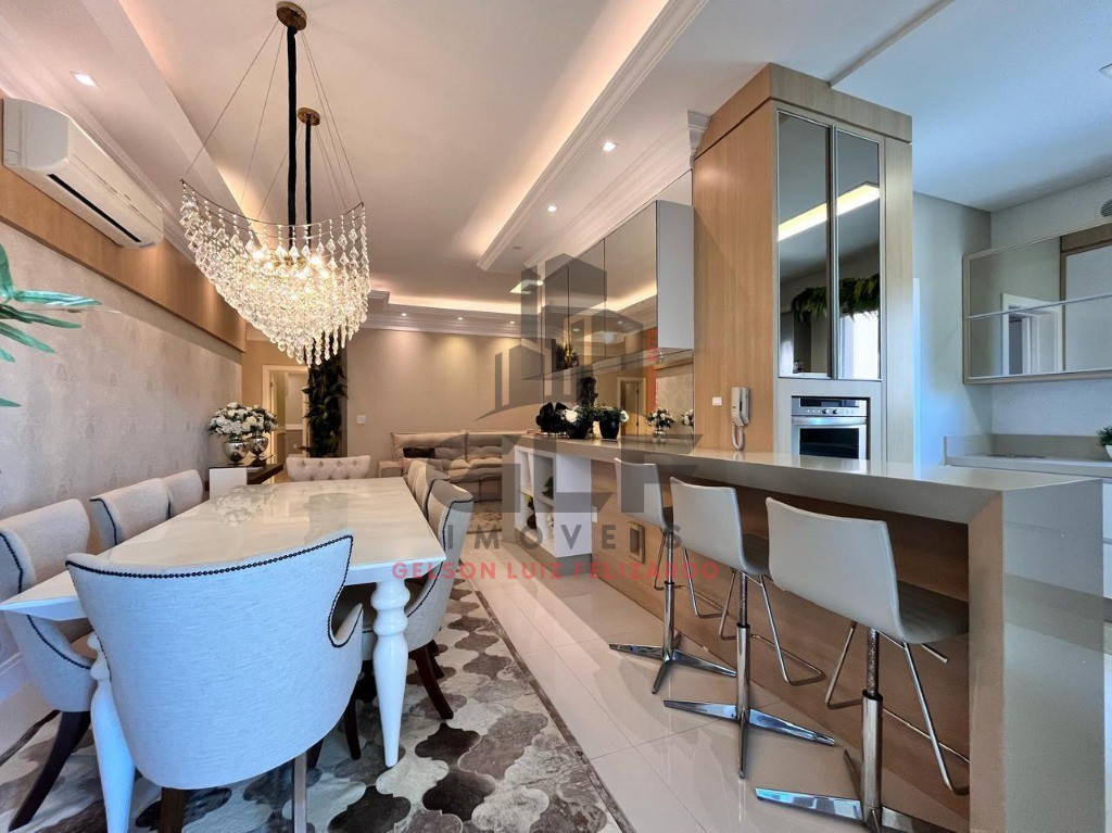 Apartamento pronto em Itapema/SC bairro Meia Praia, com 200m² área privativa sendo 4 suítes 3 vagas de garagem, lazer completo