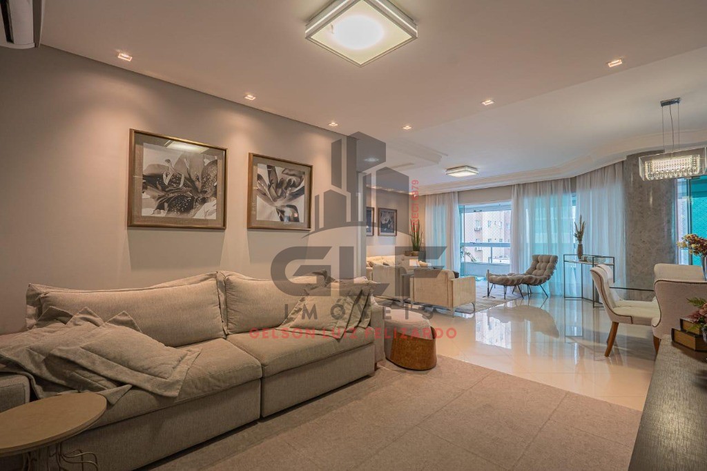 Apartamento a venda em Itapema/SC bairro Meia Praia, com 260,78m² área privativa sendo 4 suítes 2 vagas de garagem 5 banheiros, área de lazer completa