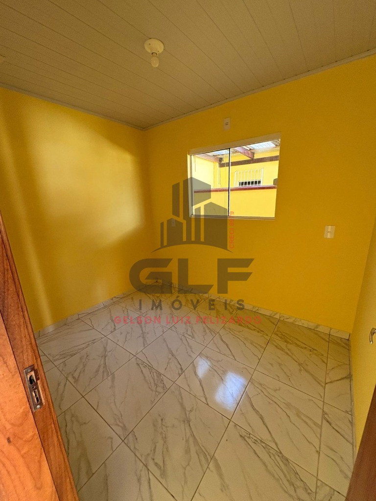 Aluga-se excelente kitnet em Itapema/SC, localizada no bairro Morretes, 55M2 com 2 dormitórios