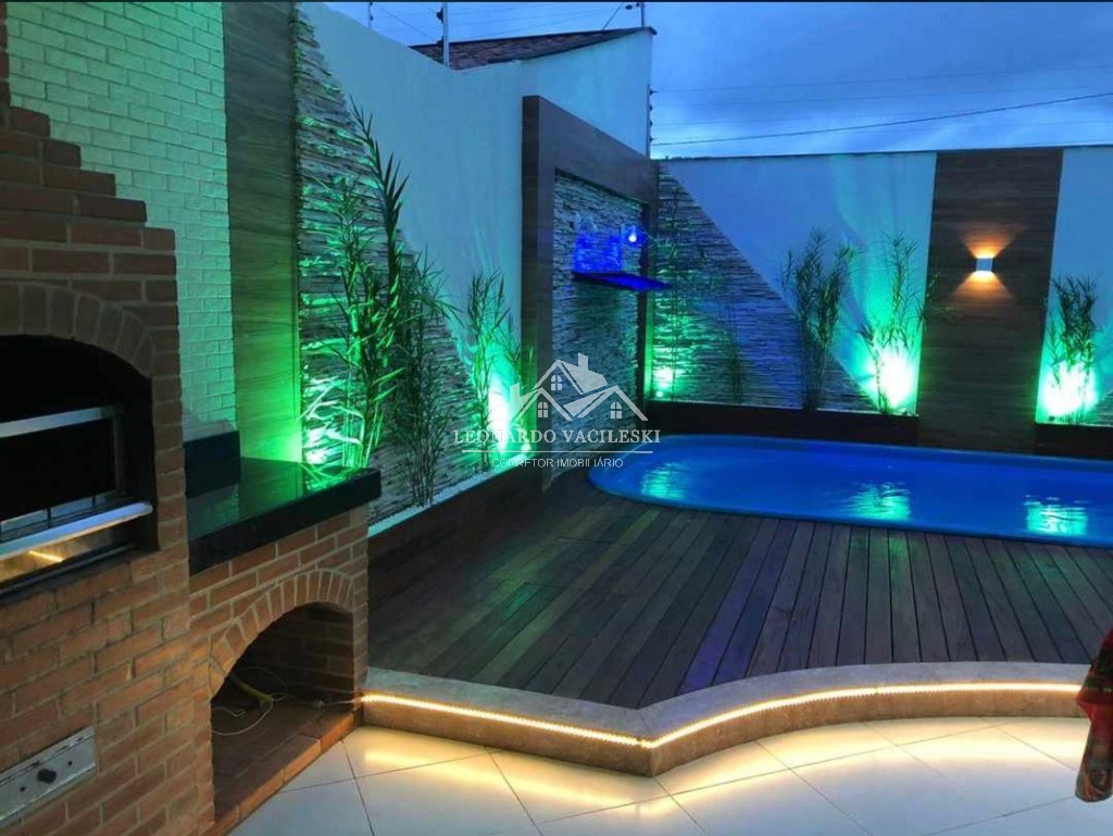 Casa, 3 quartos, 300 m² - Foto 1