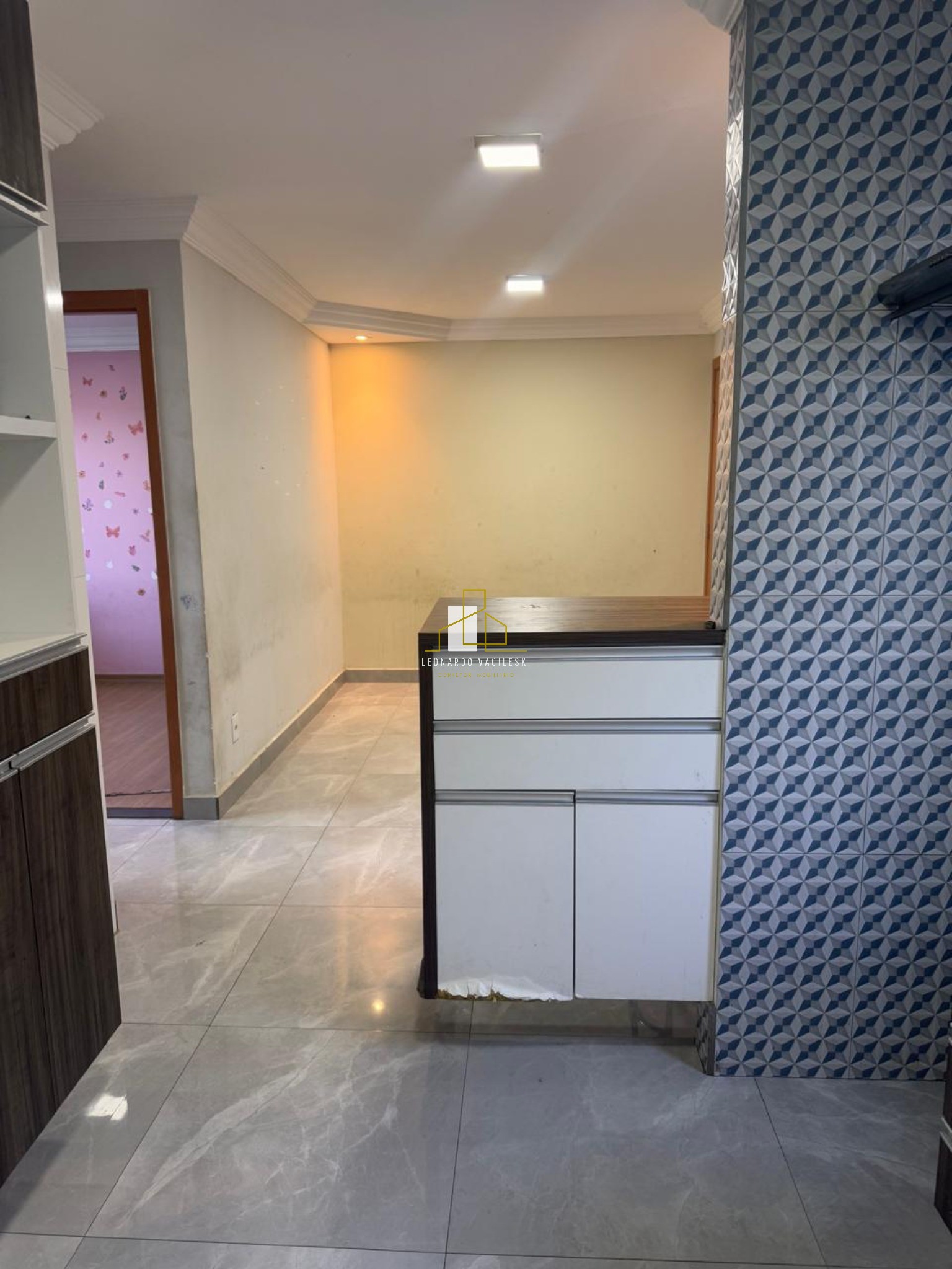 Apartamento à venda com 2 quartos, 42m² - Foto 6