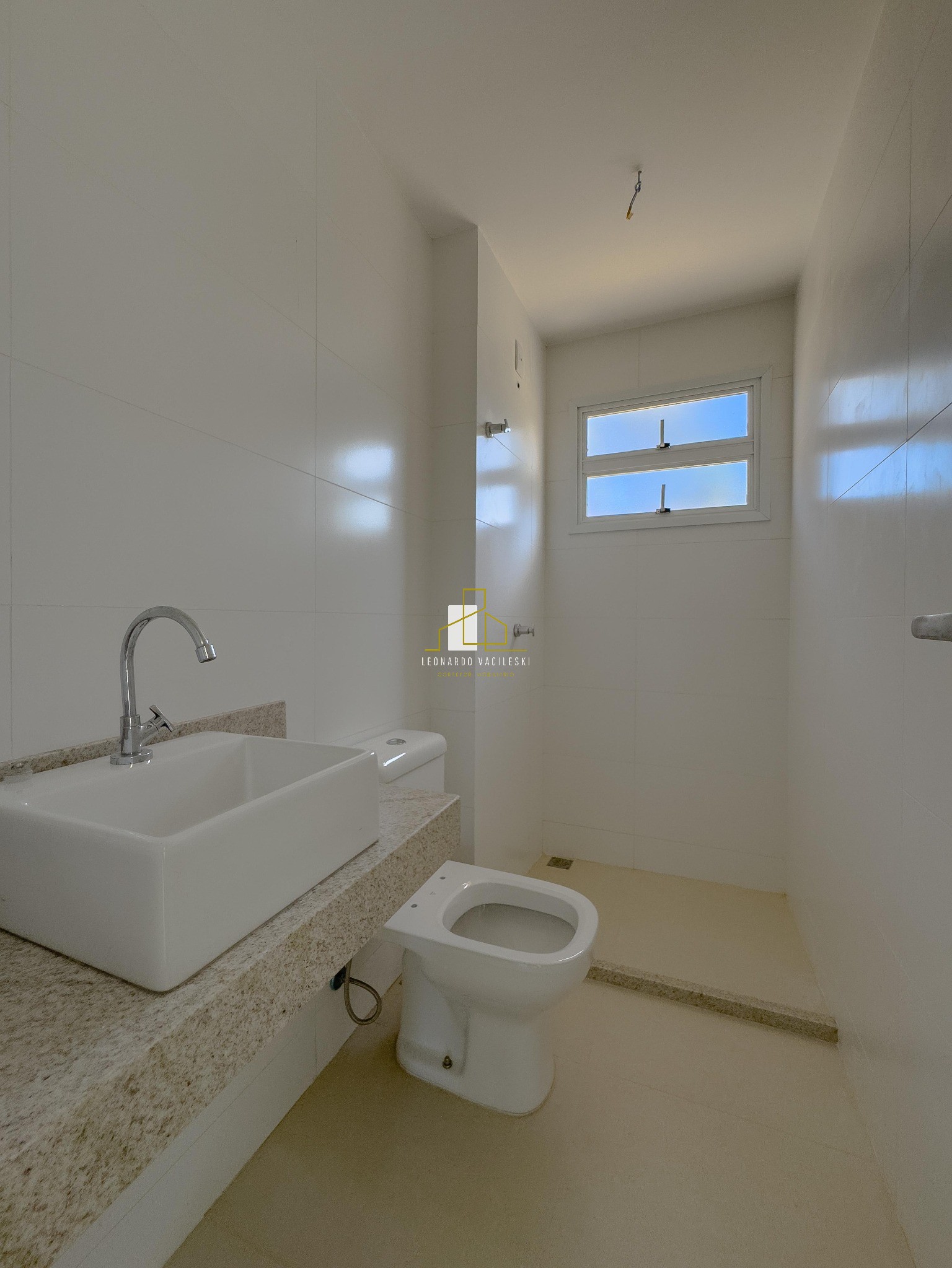 Casa à venda com 4 quartos, 147m² - Foto 10