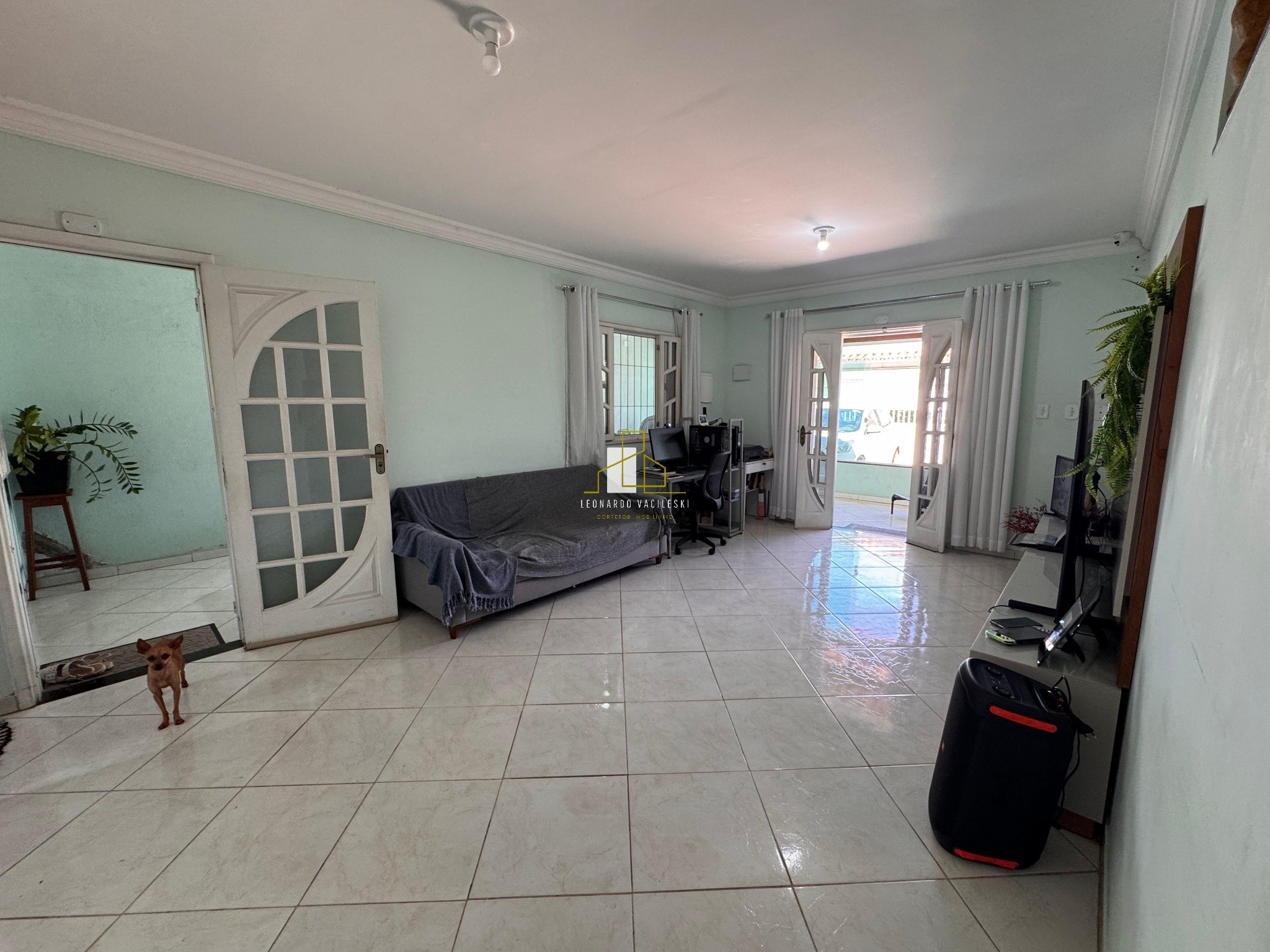 Casa à venda com 3 quartos, 252m² - Foto 8