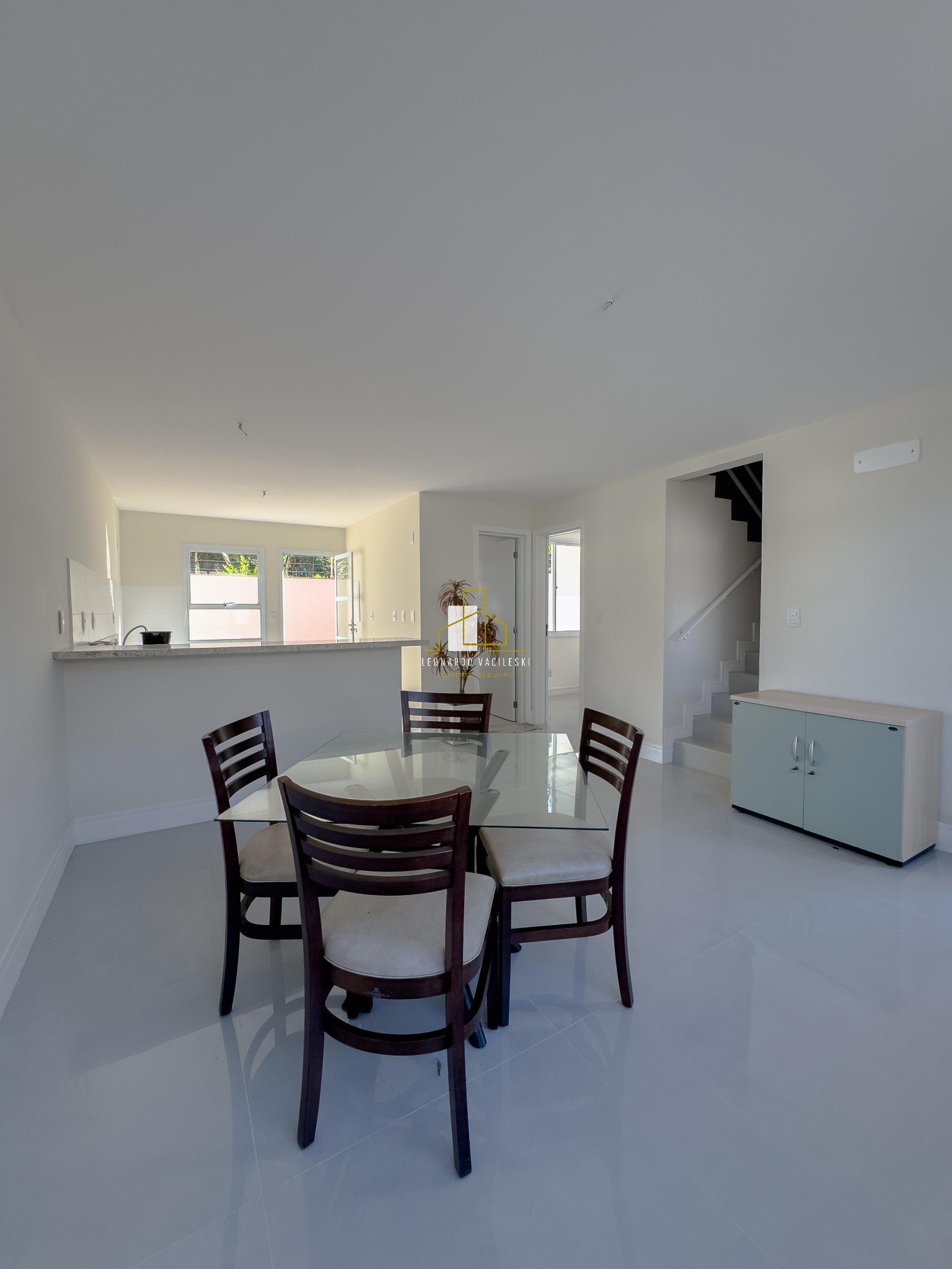 Casa à venda com 4 quartos, 147m² - Foto 7