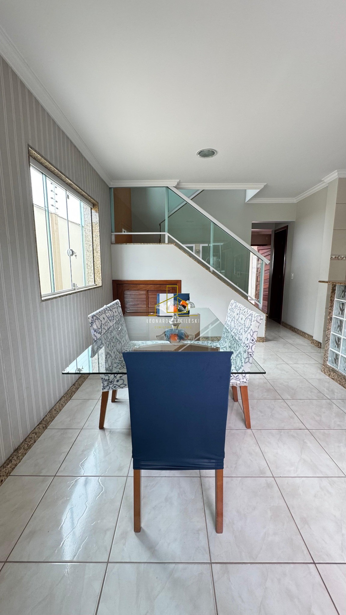 Casa à venda com 3 quartos, 190m² - Foto 13