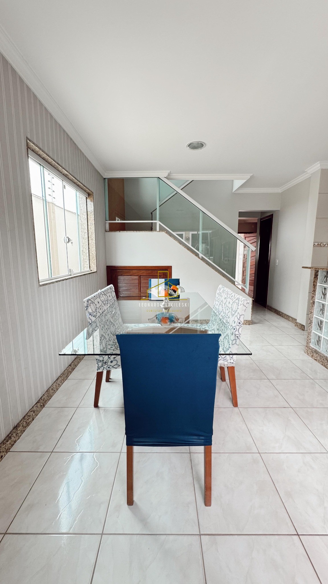 Casa à venda com 3 quartos, 190m² - Foto 5