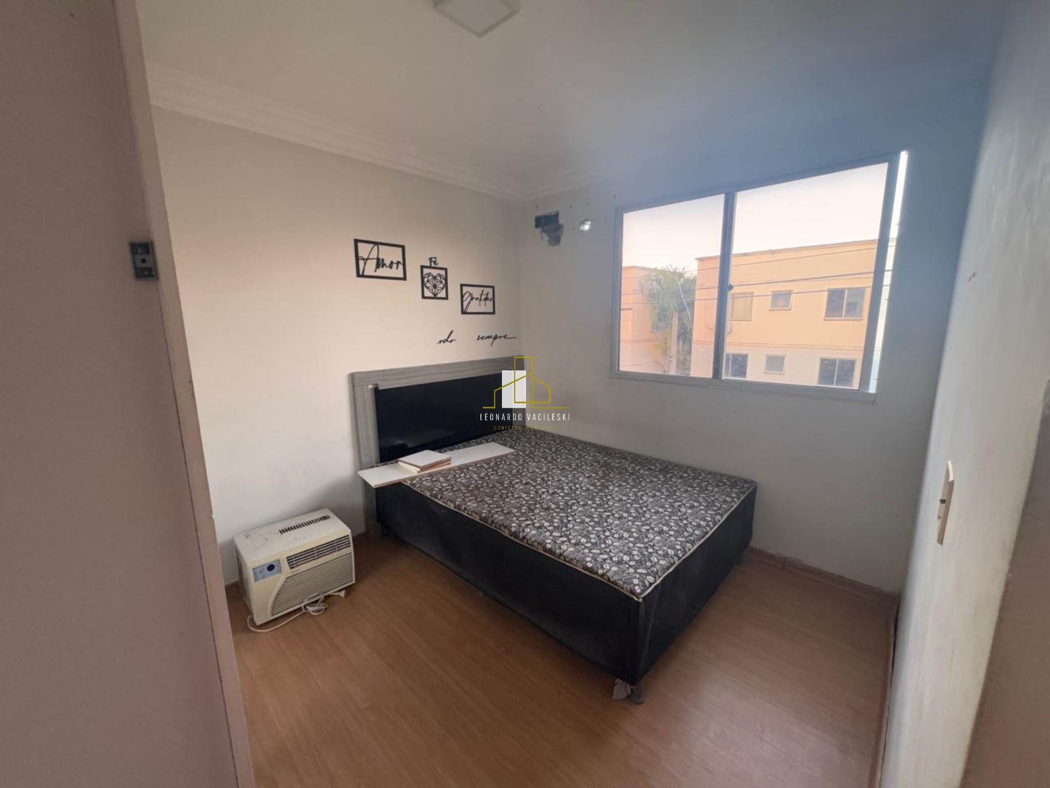 Apartamento à venda com 2 quartos, 42m² - Foto 9