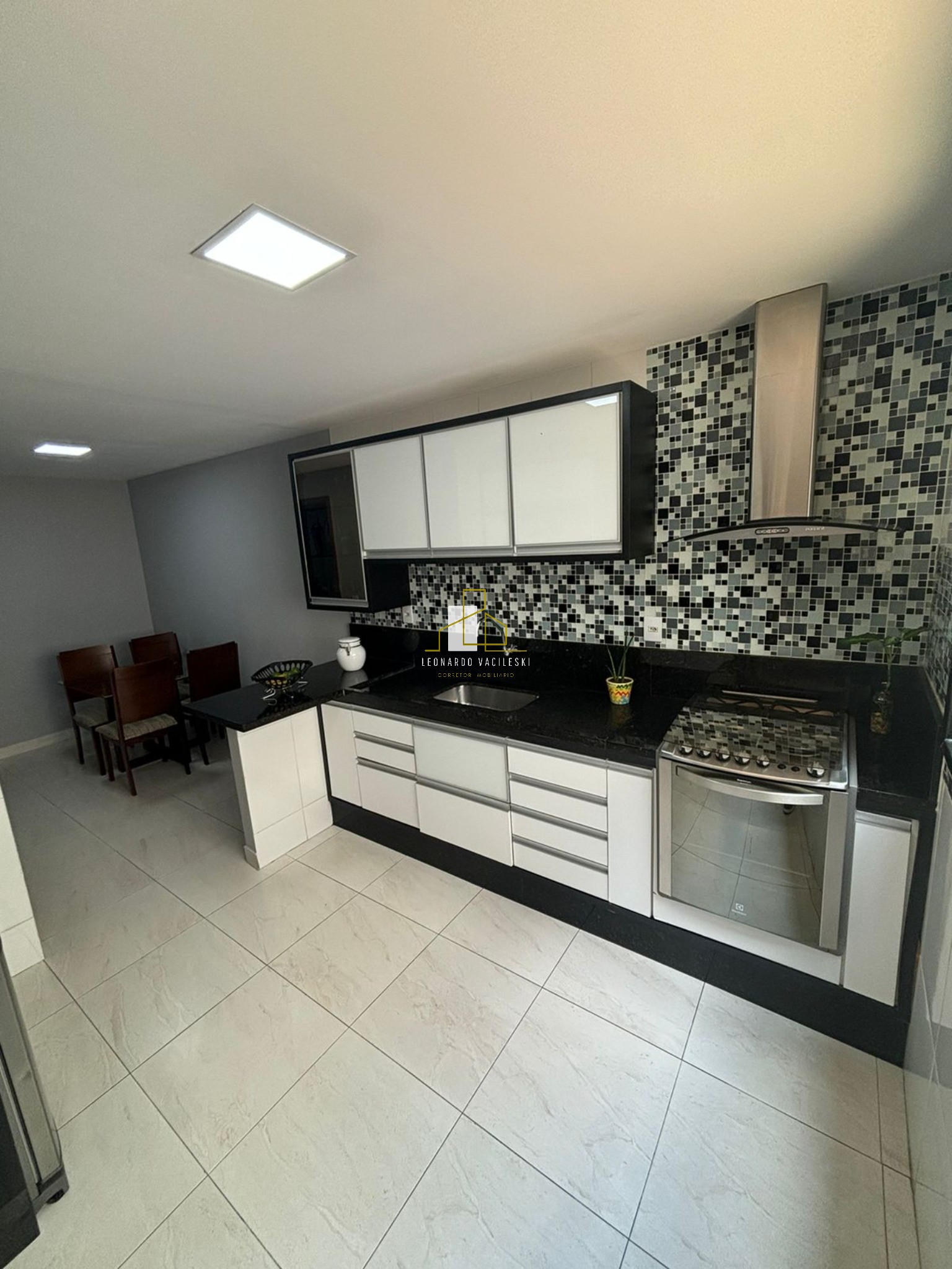 Casa, 4 quartos, 200 m² - Foto 7