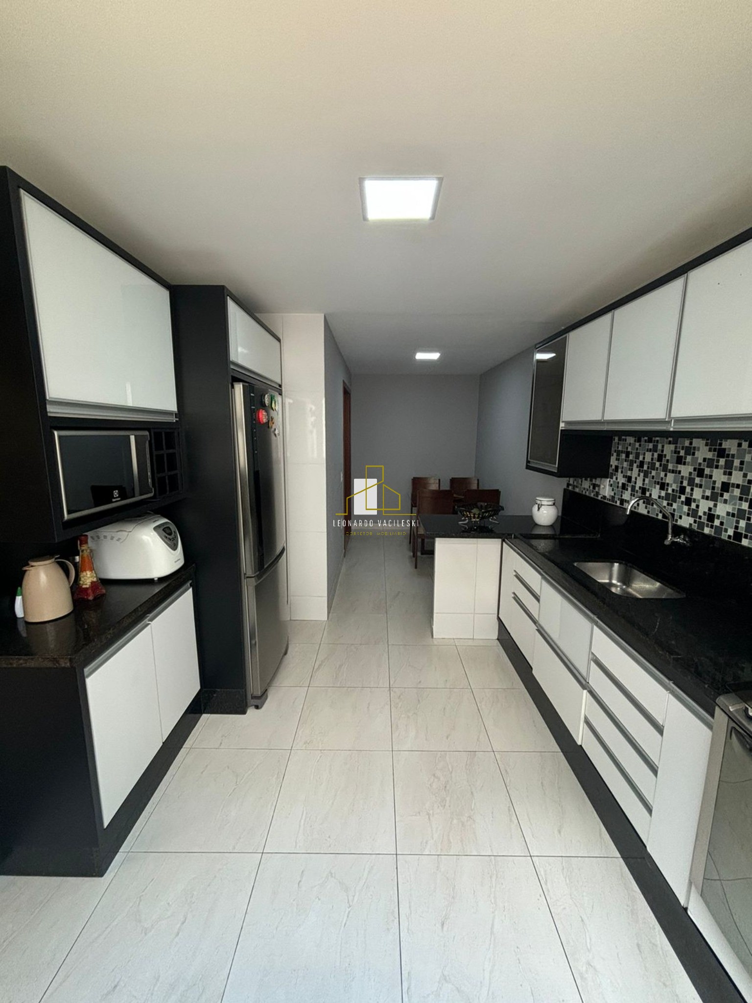 Casa, 4 quartos, 200 m² - Foto 9