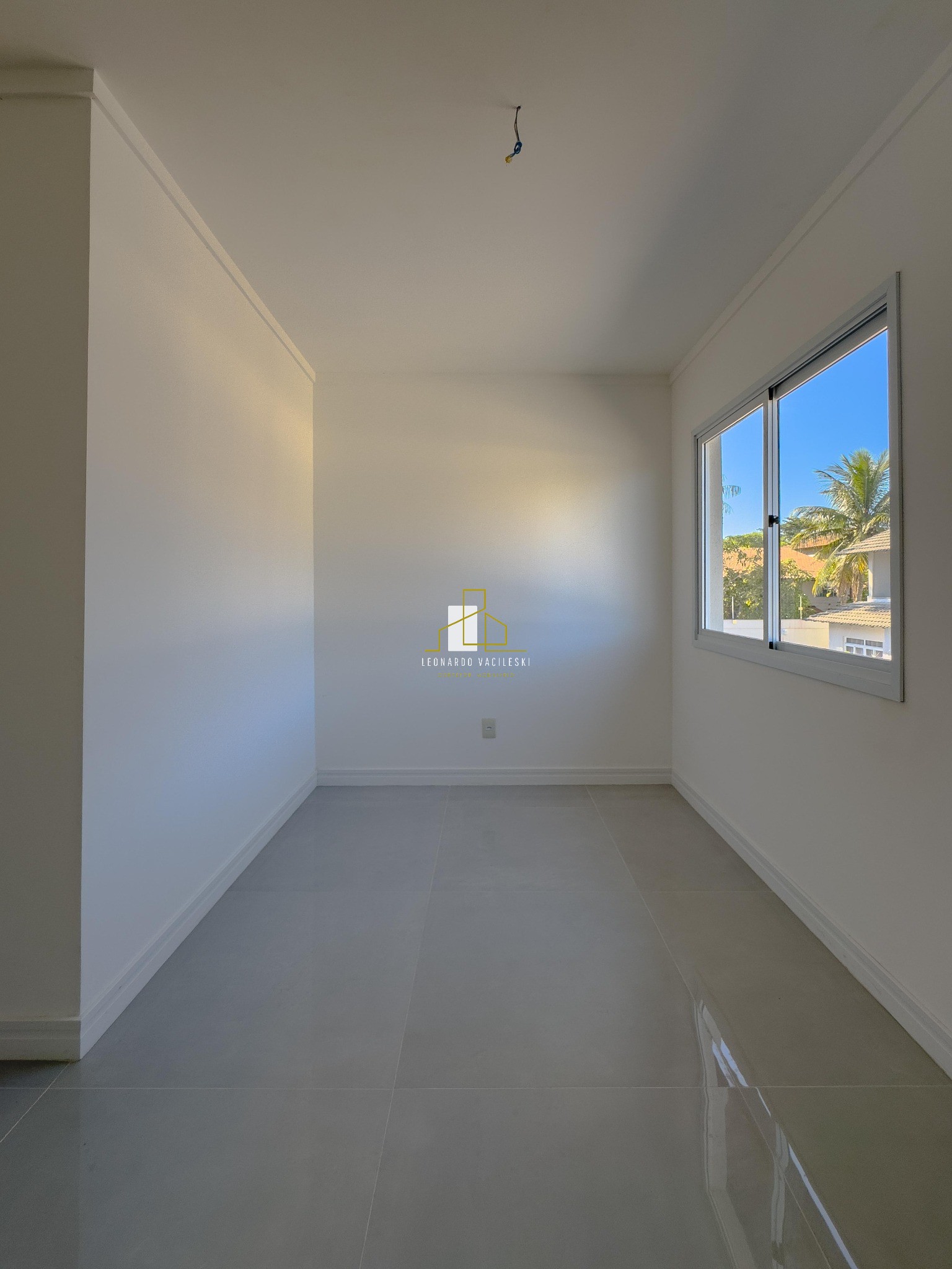 Casa à venda com 4 quartos, 147m² - Foto 11