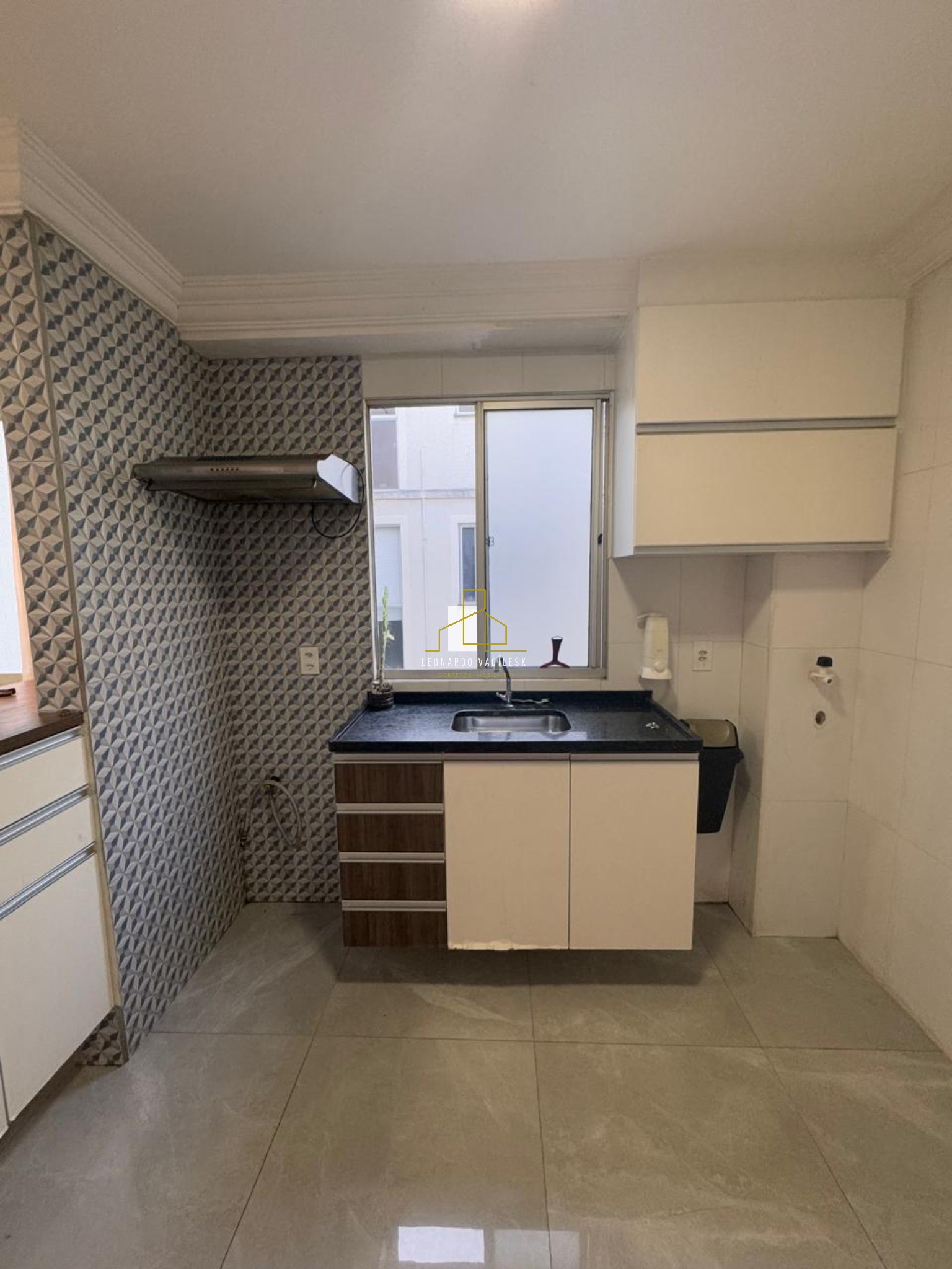 Apartamento à venda com 2 quartos, 42m² - Foto 15