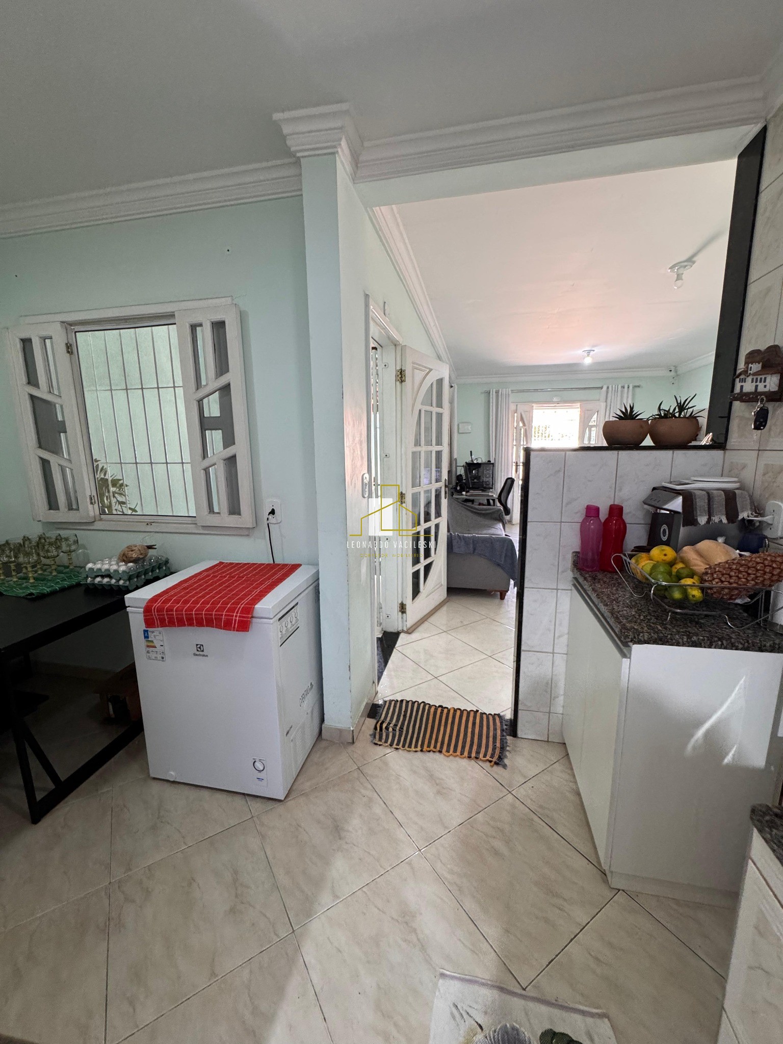 Casa à venda com 3 quartos, 252m² - Foto 9