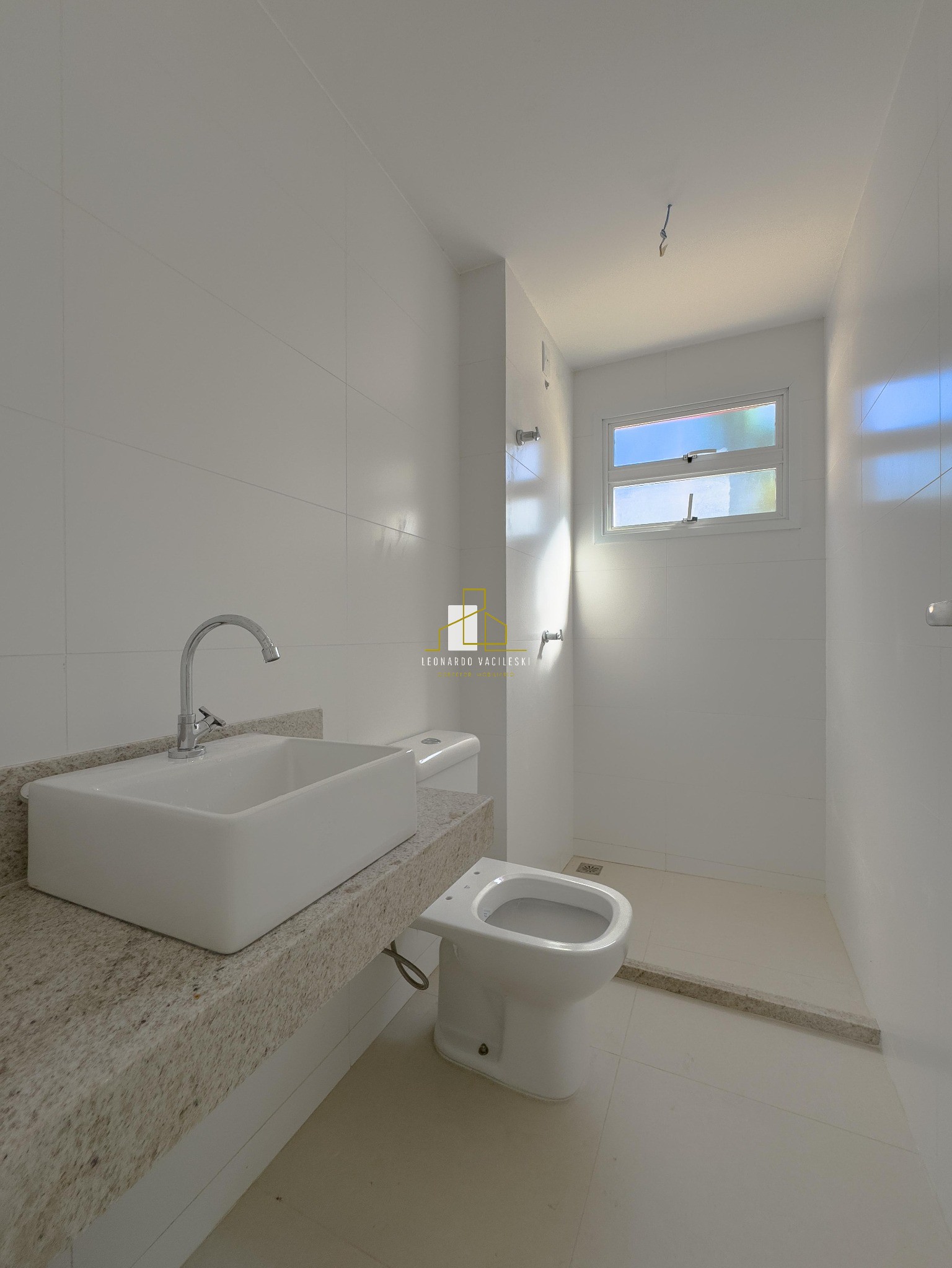 Casa à venda com 4 quartos, 147m² - Foto 16