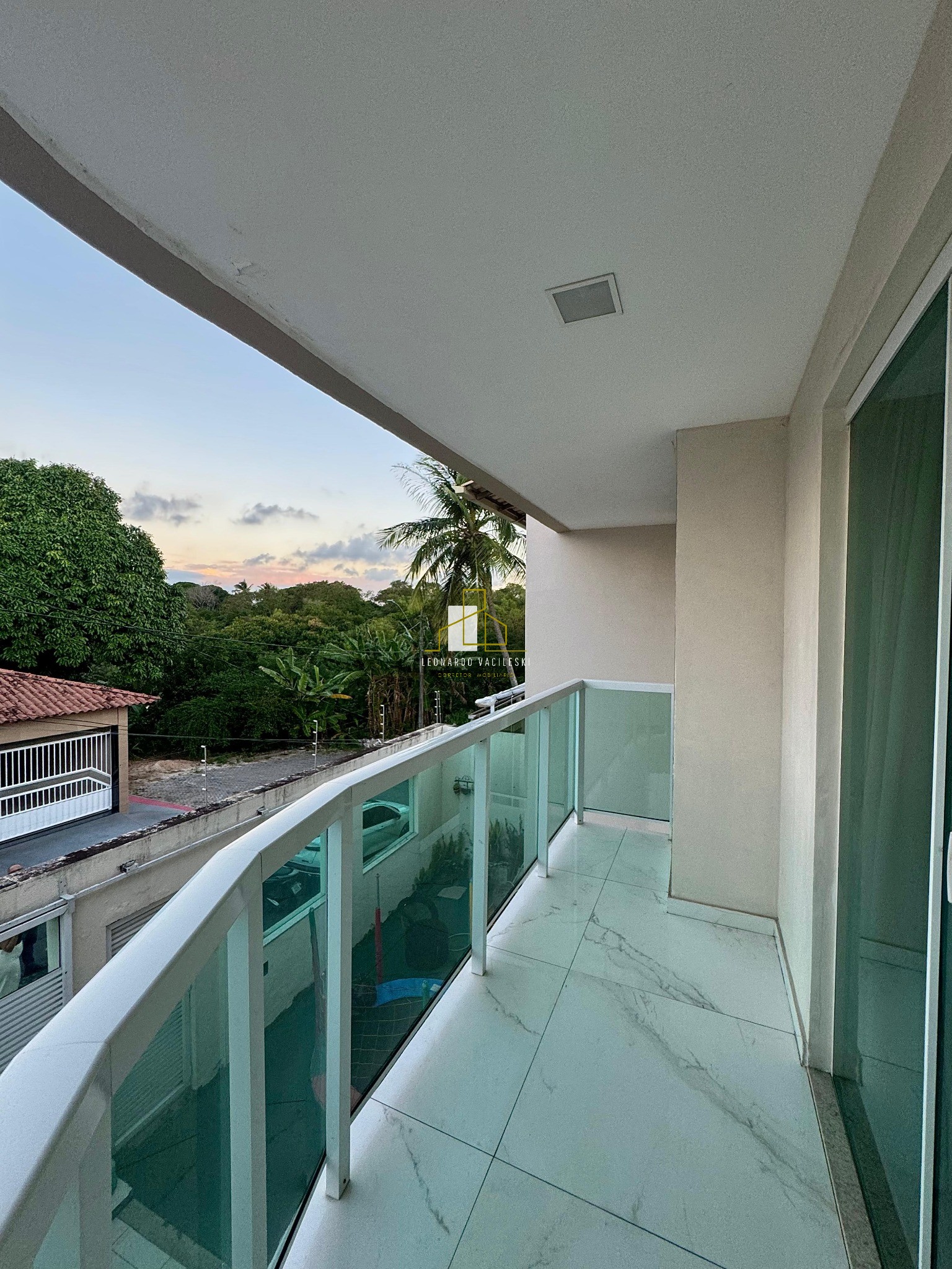 Casa à venda com 3 quartos, 300m² - Foto 23
