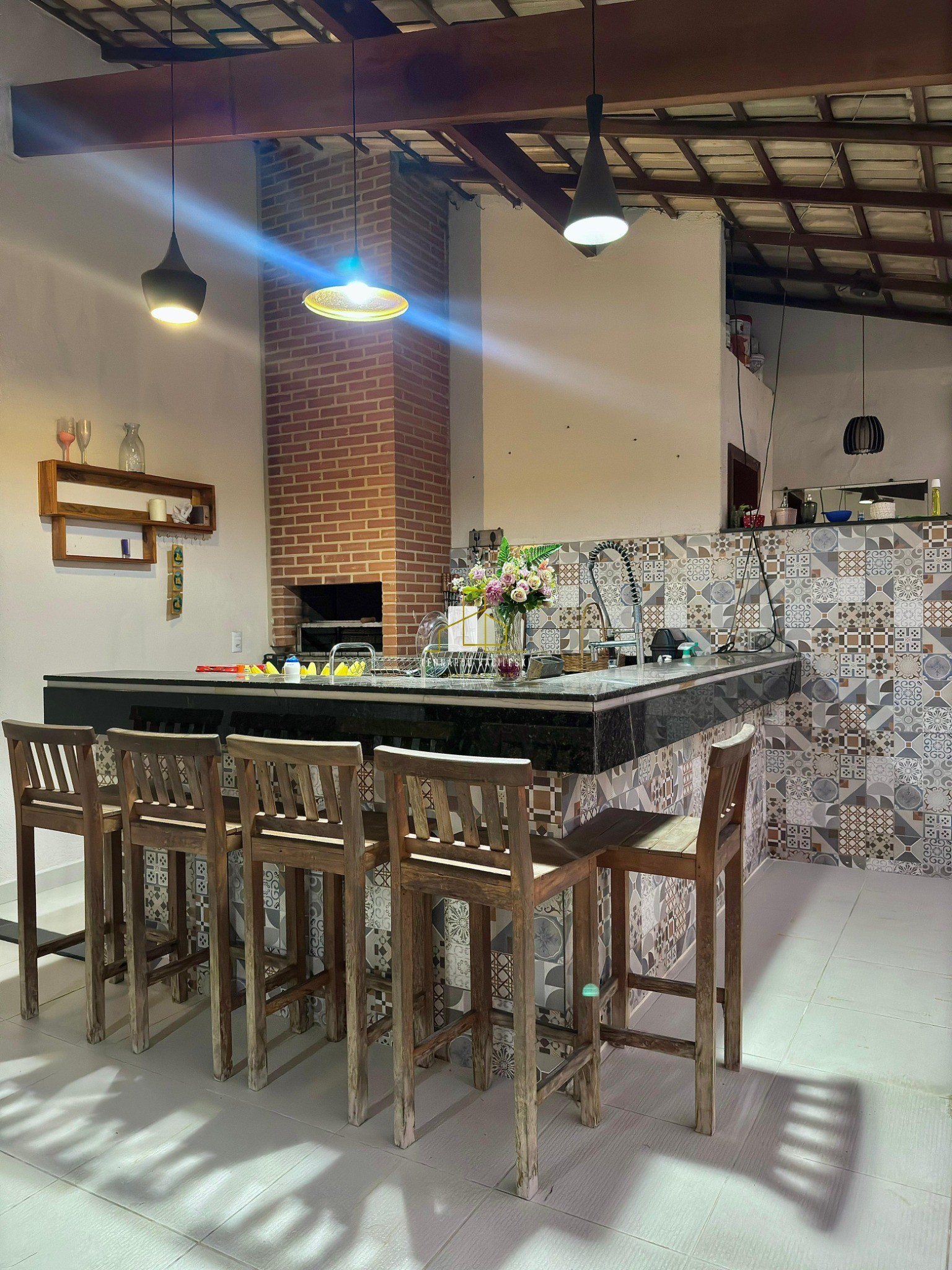 Casa à venda com 3 quartos, 300m² - Foto 15