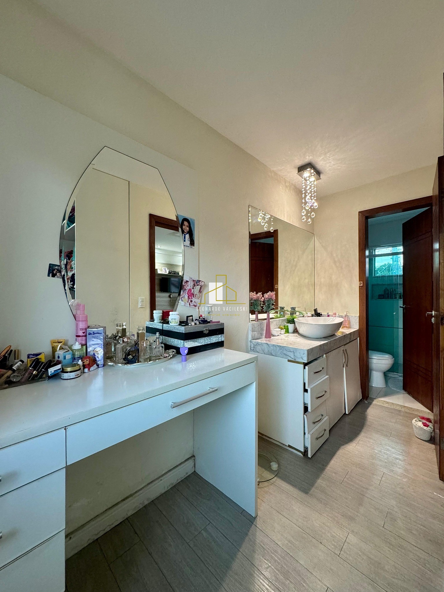 Casa à venda com 3 quartos, 300m² - Foto 26