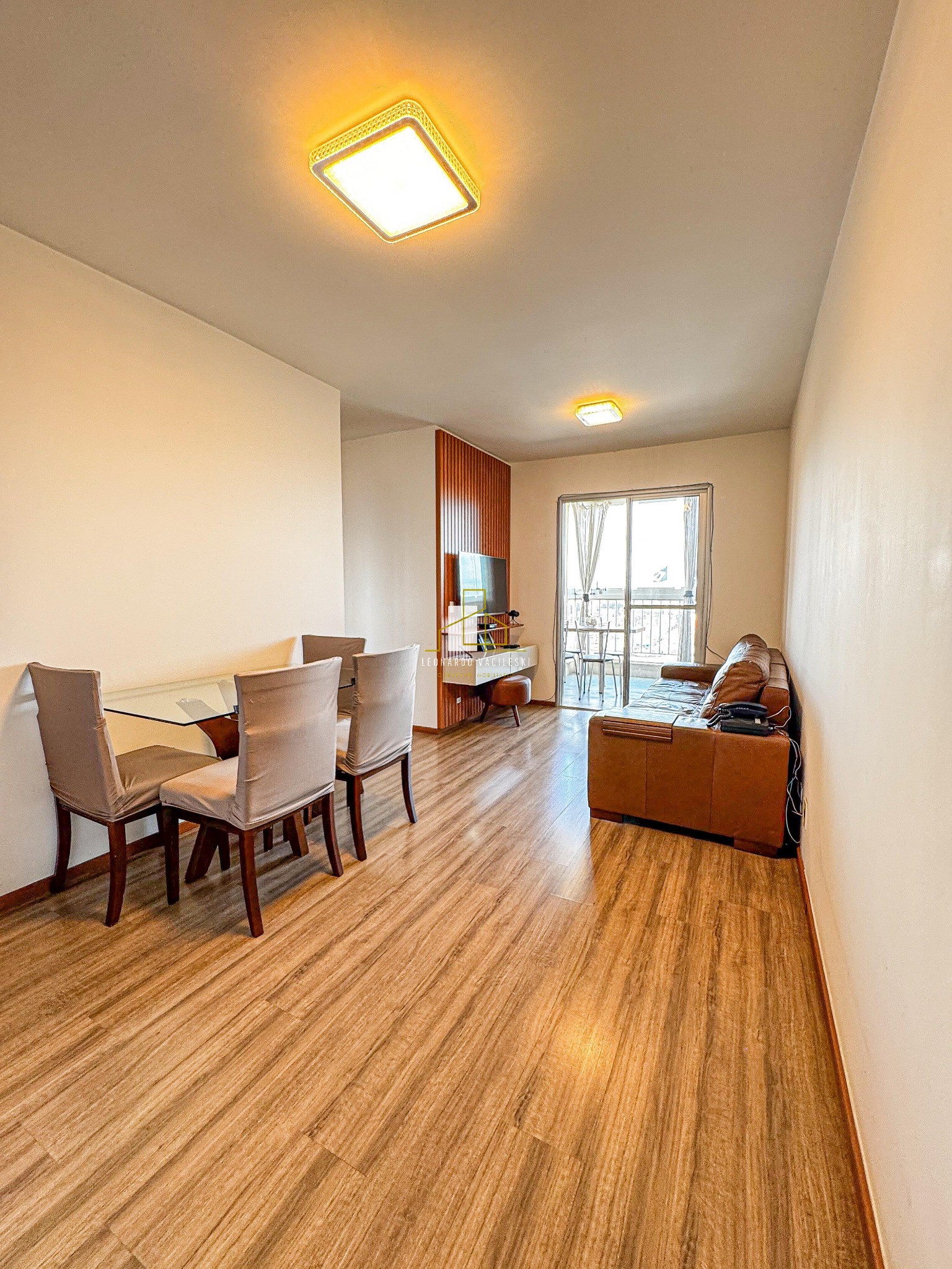 Apartamento à venda com 3 quartos, 85m² - Foto 3
