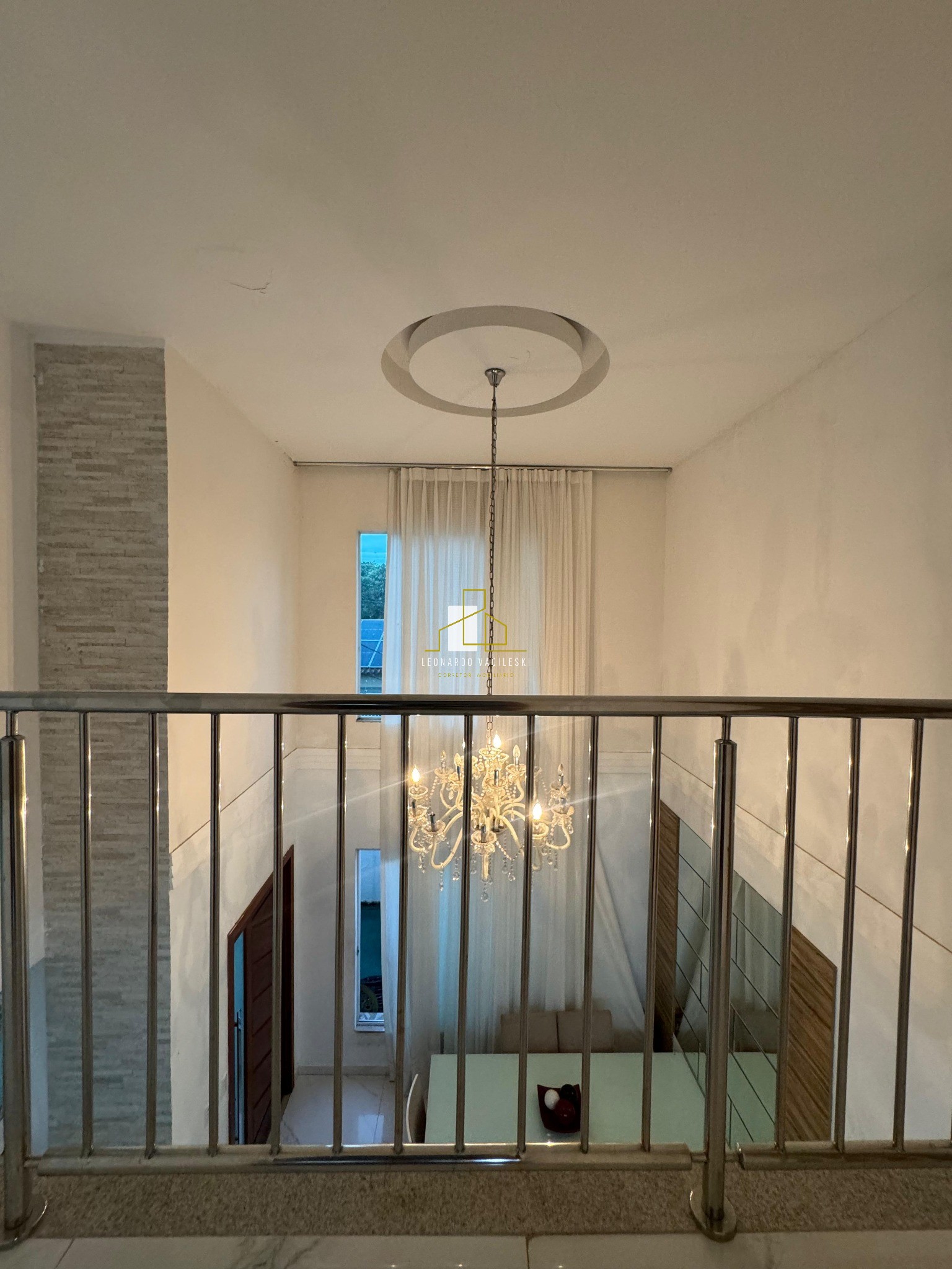 Casa à venda com 3 quartos, 300m² - Foto 18