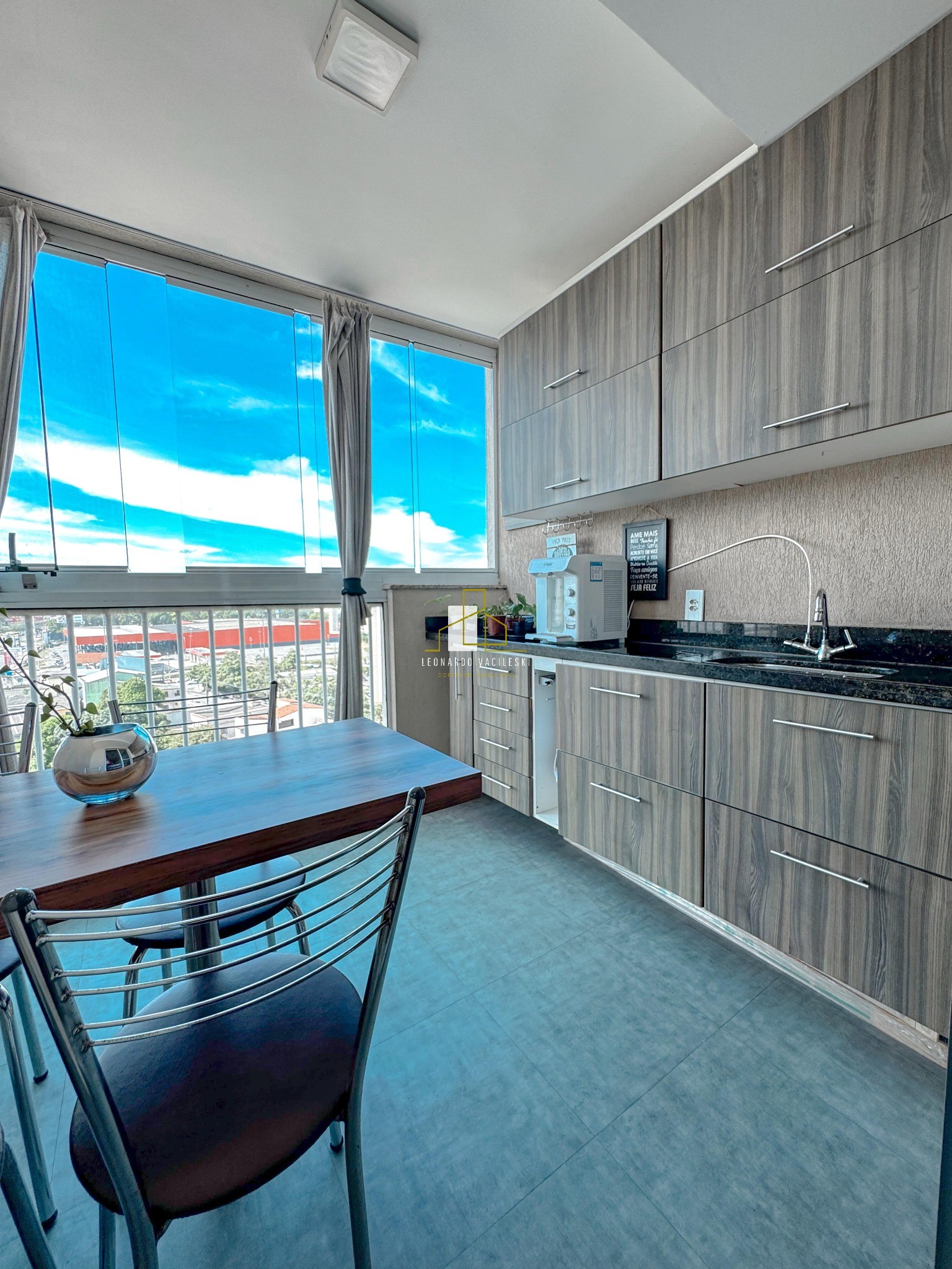 Apartamento à venda com 3 quartos, 85m² - Foto 7