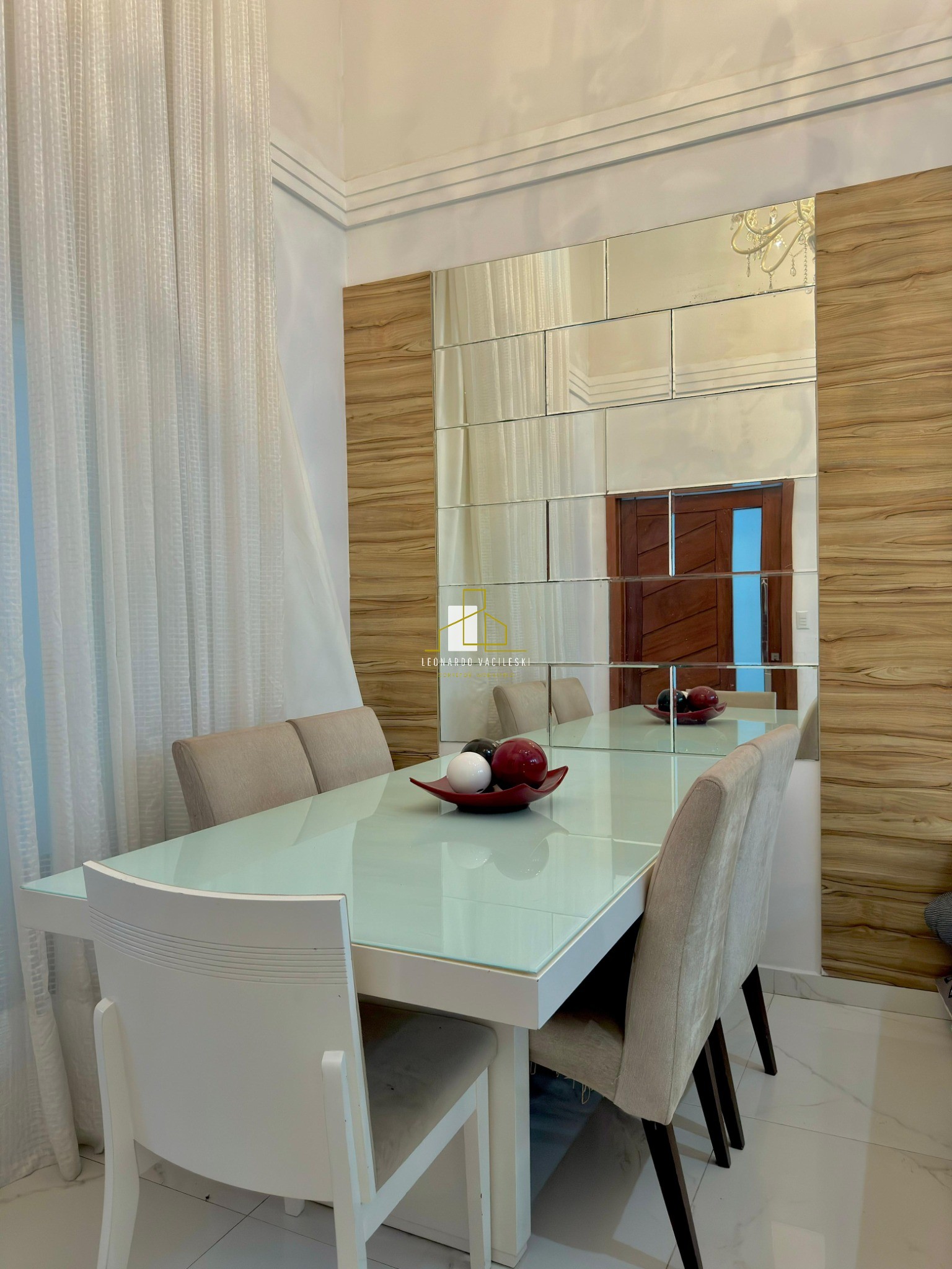 Casa à venda com 3 quartos, 300m² - Foto 10
