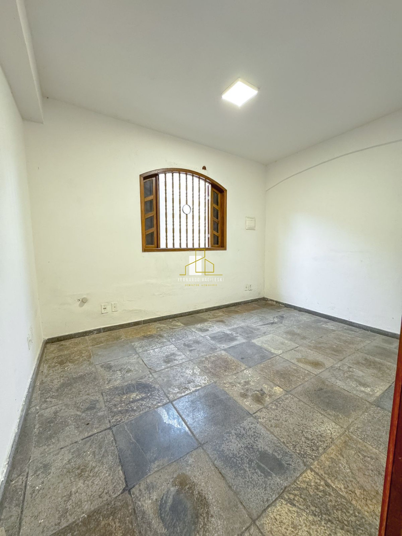 Prédio Inteiro à venda com 6 quartos - Foto 37