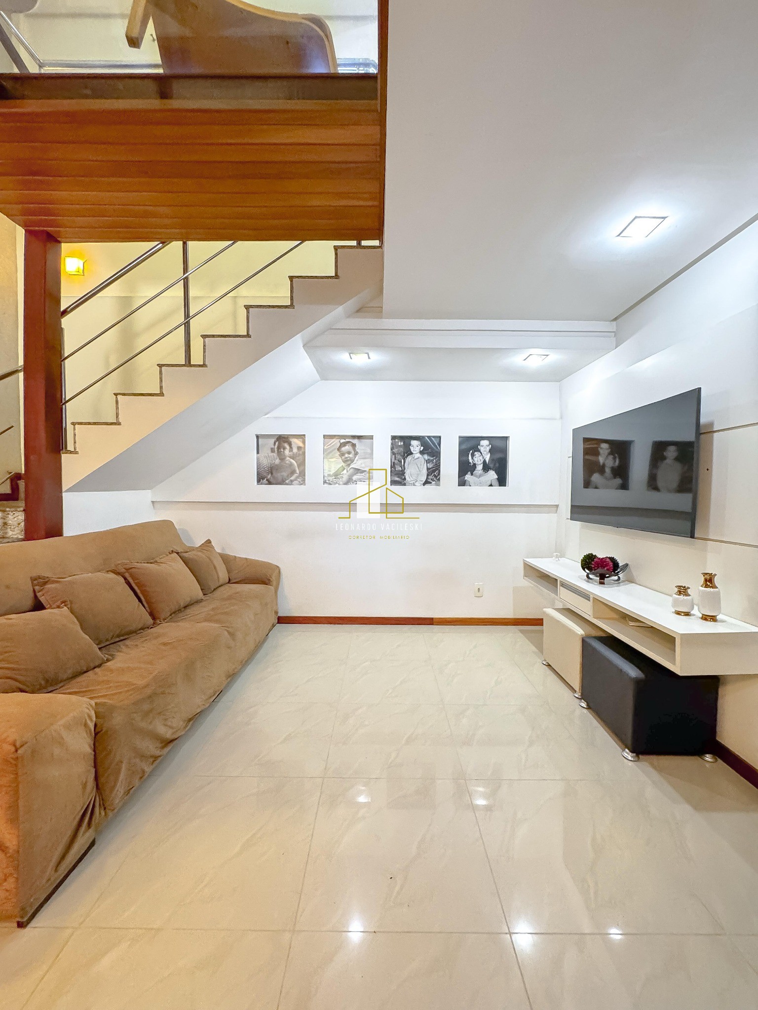 Casa, 5 quartos, 240 m² - Foto 6