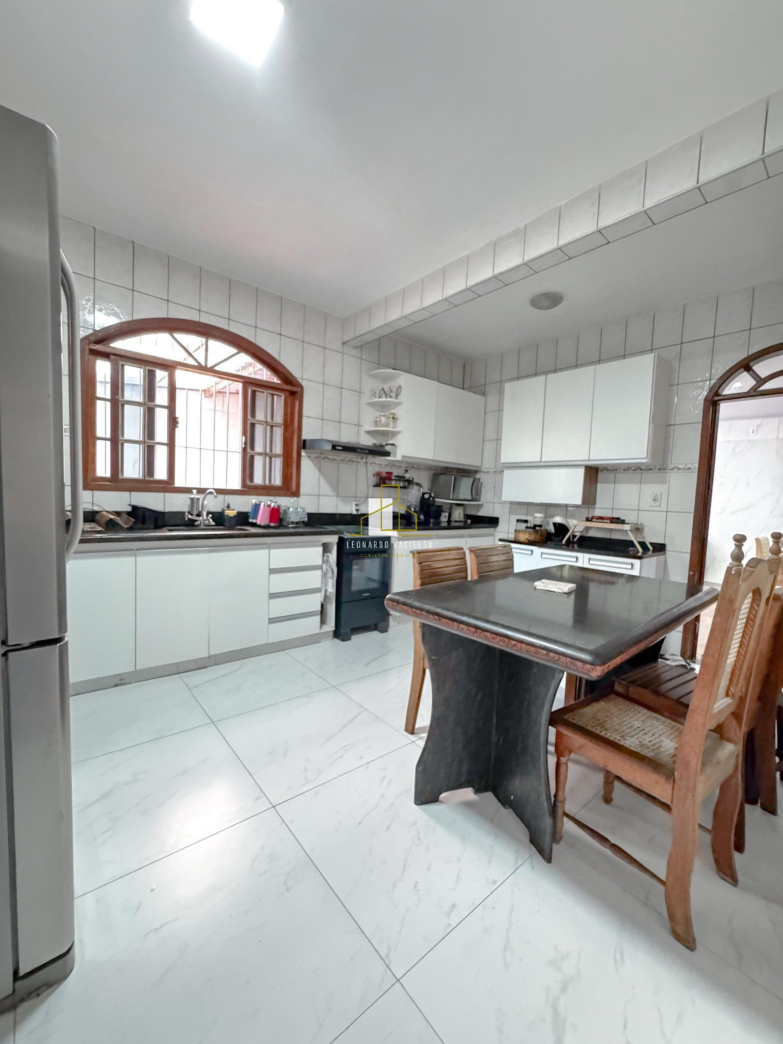 Casa, 4 quartos, 300 m² - Foto 15