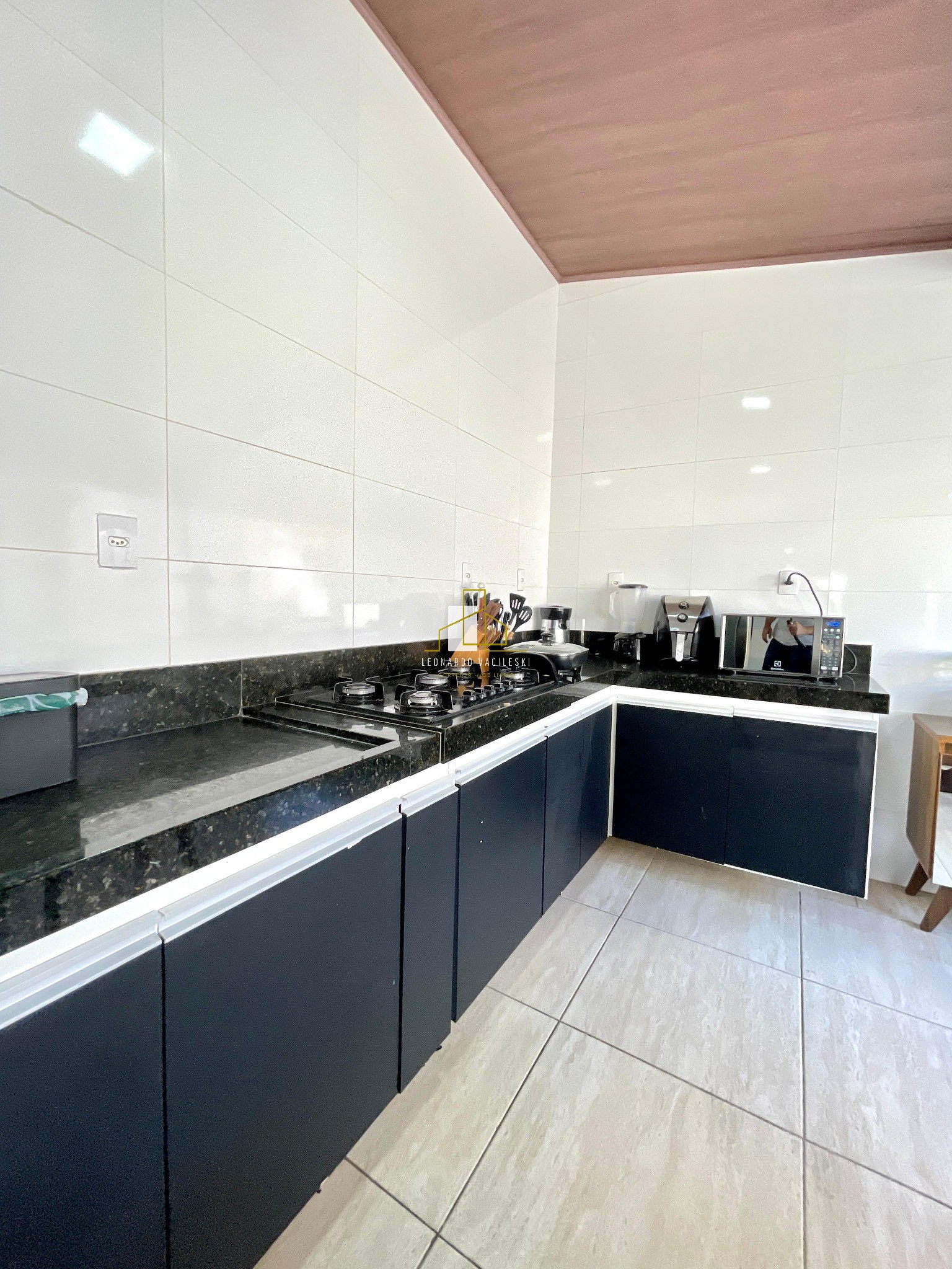 Casa, 2 quartos, 200 m² - Foto 9