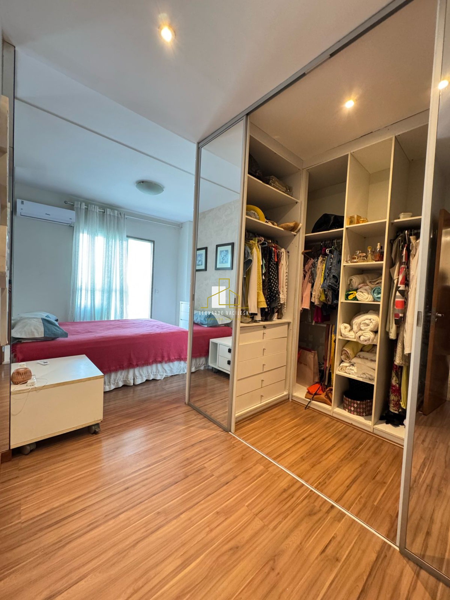 Apartamento à venda com 3 quartos, 144m² - Foto 18