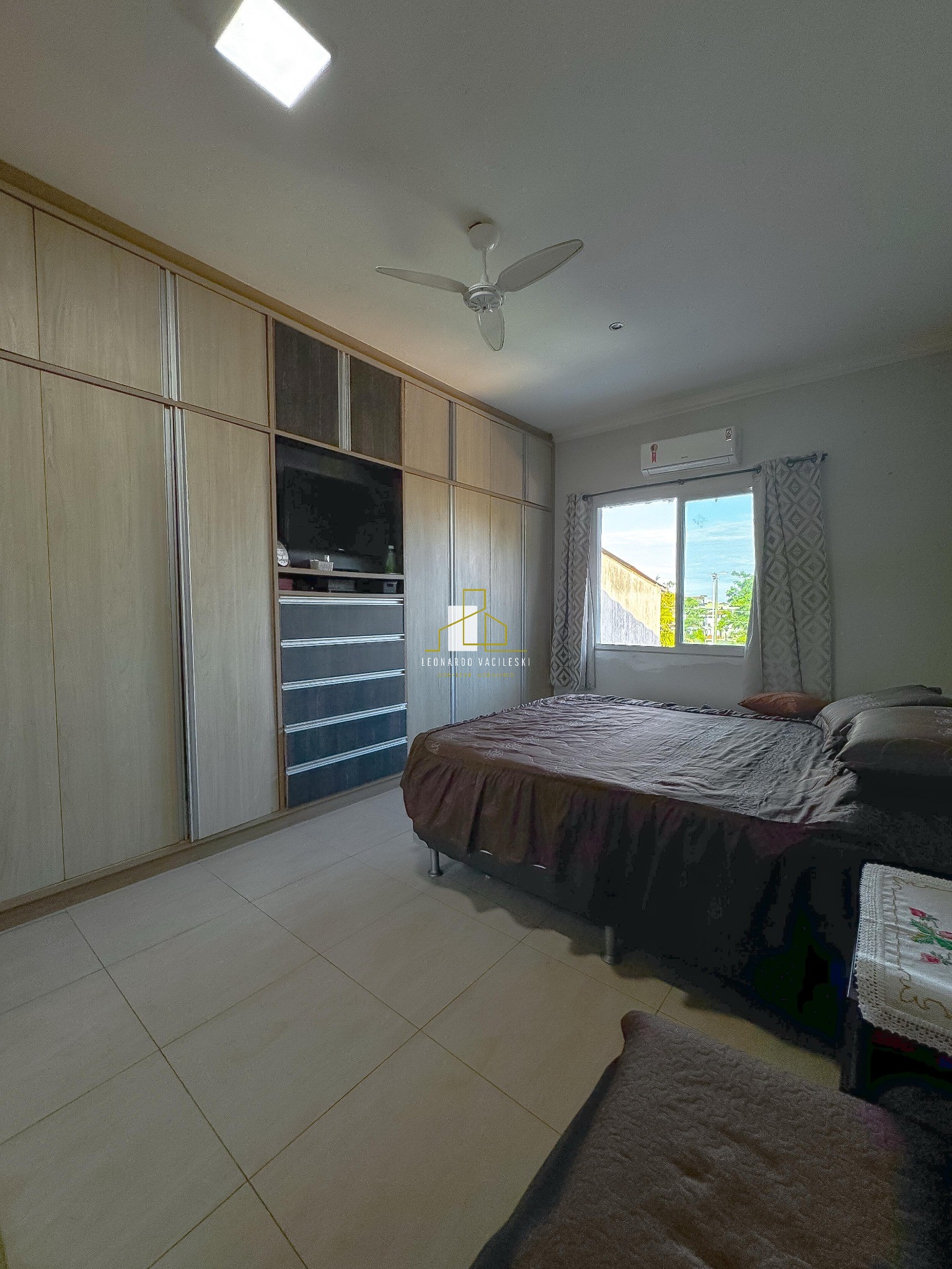 Casa, 4 quartos, 300 m² - Foto 17