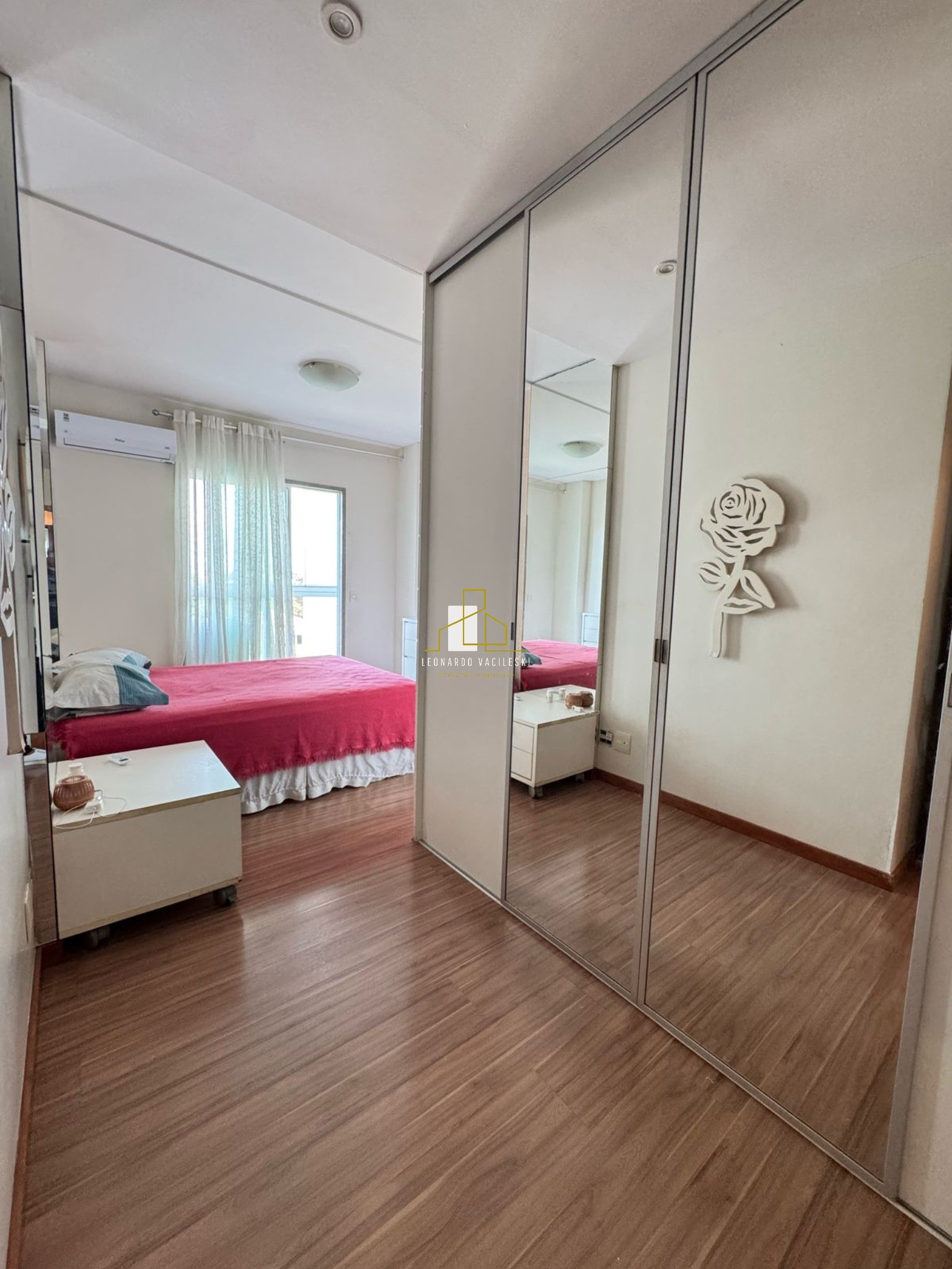 Apartamento à venda com 3 quartos, 144m² - Foto 17