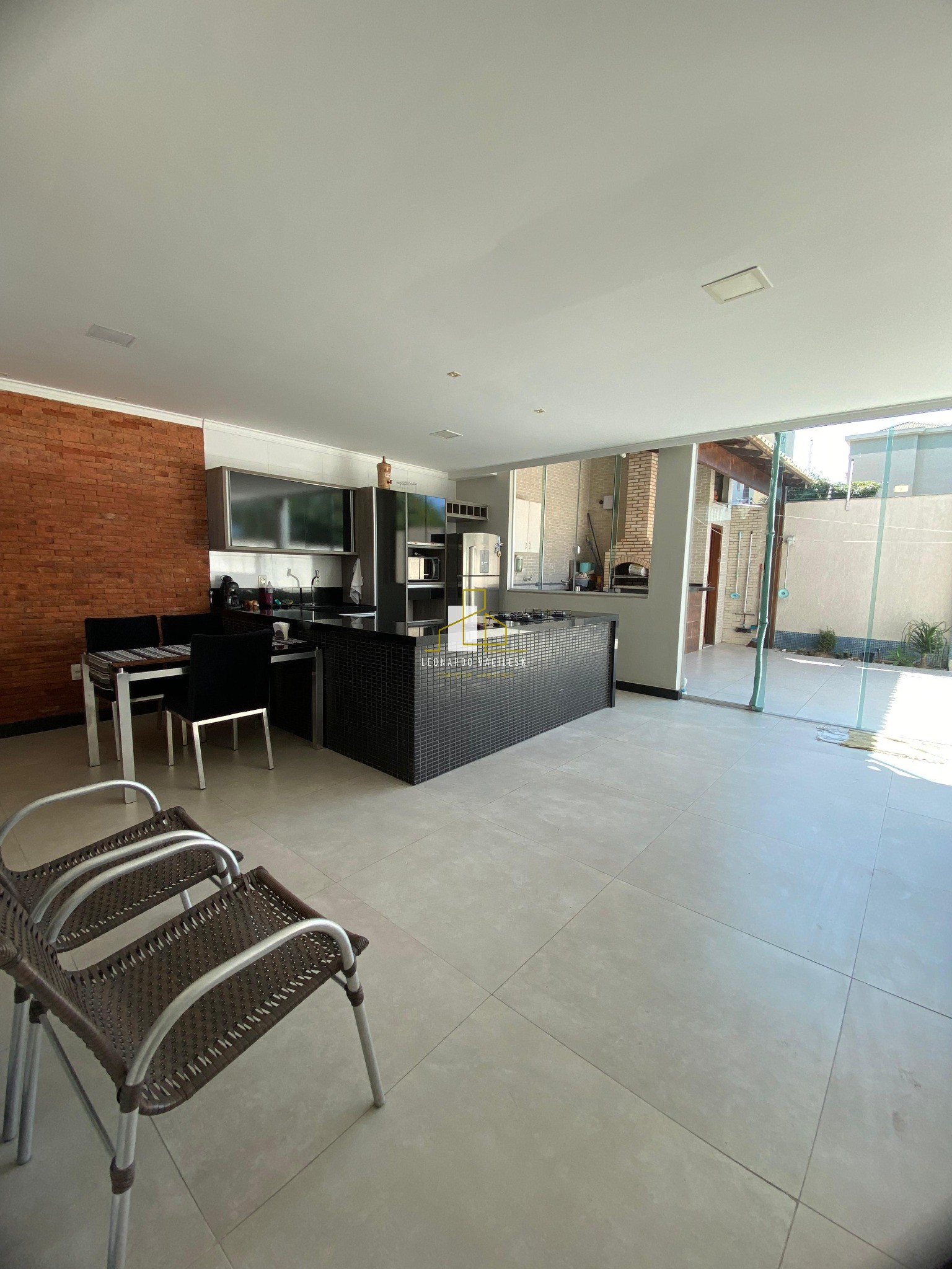 Casa, 3 quartos, 200 m² - Foto 8