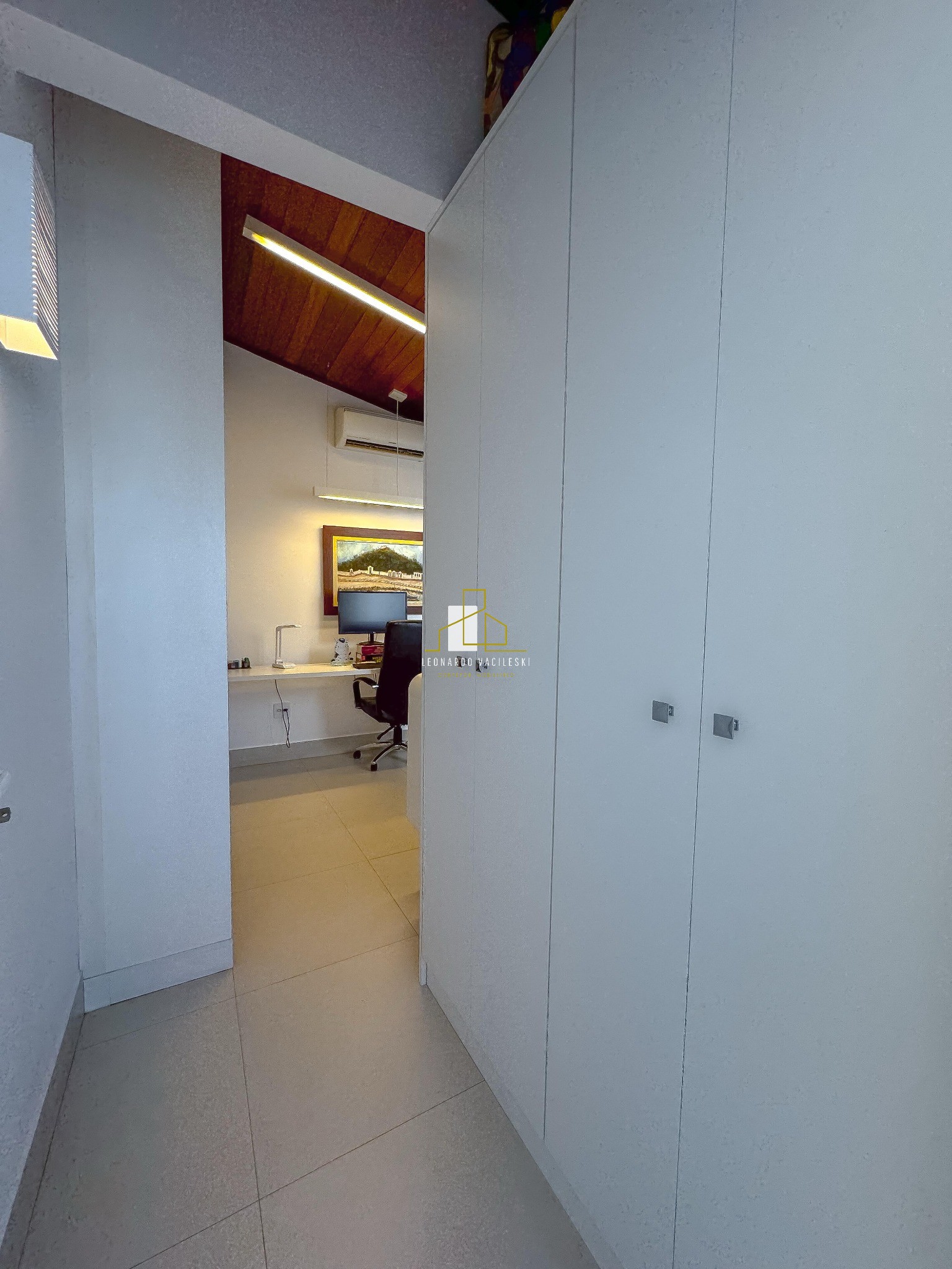 Casa à venda com 3 quartos, 200m² - Foto 23