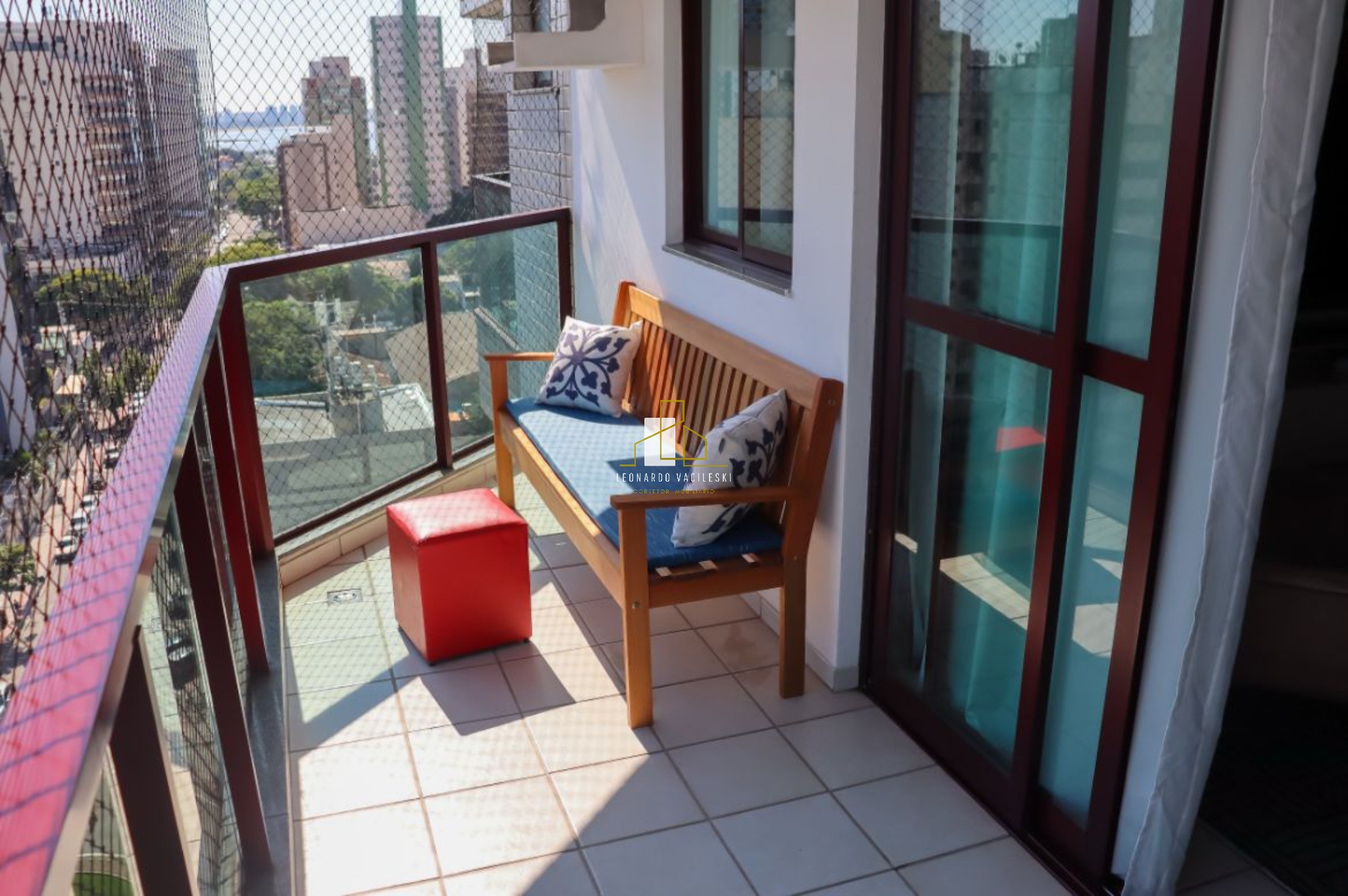 Apartamento, 2 quartos, 73 m² - Foto 2