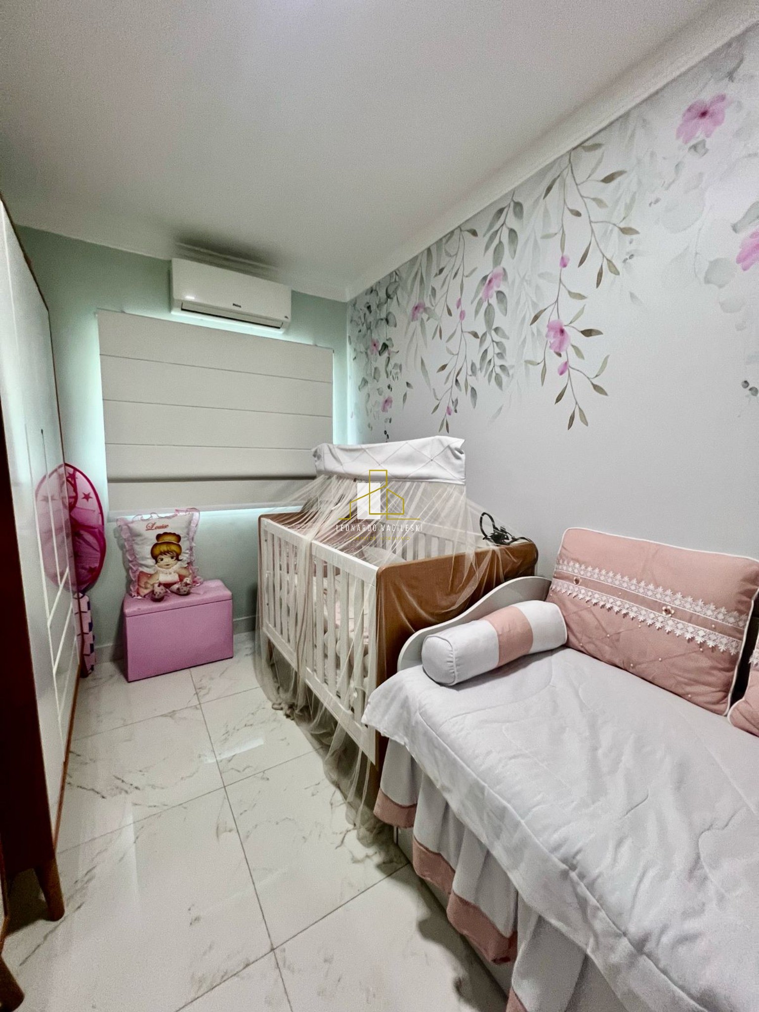 Apartamento à venda com 3 quartos, 115m² - Foto 8