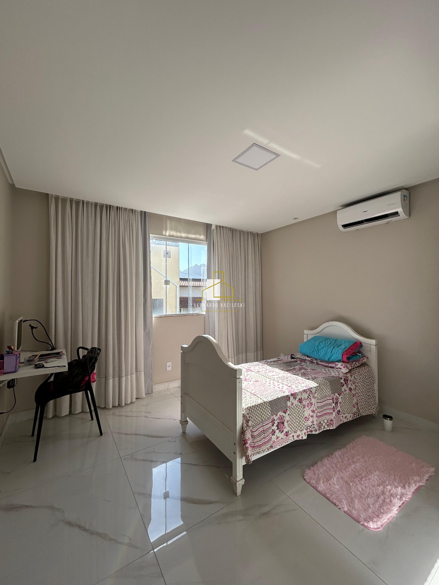 Casa, 3 quartos, 200 m² - Foto 15