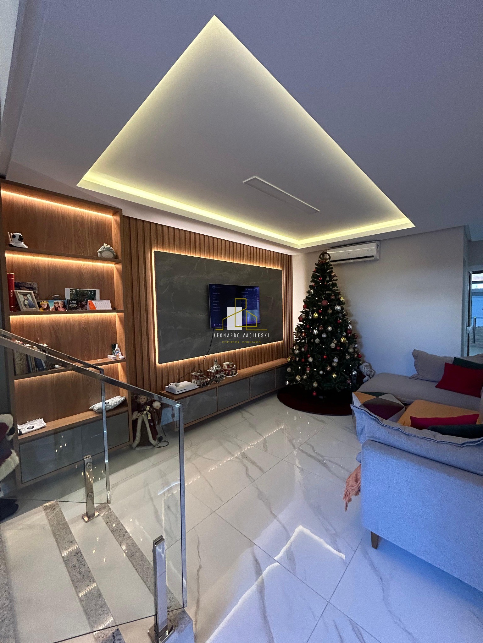 Casa, 3 quartos, 200 m² - Foto 1